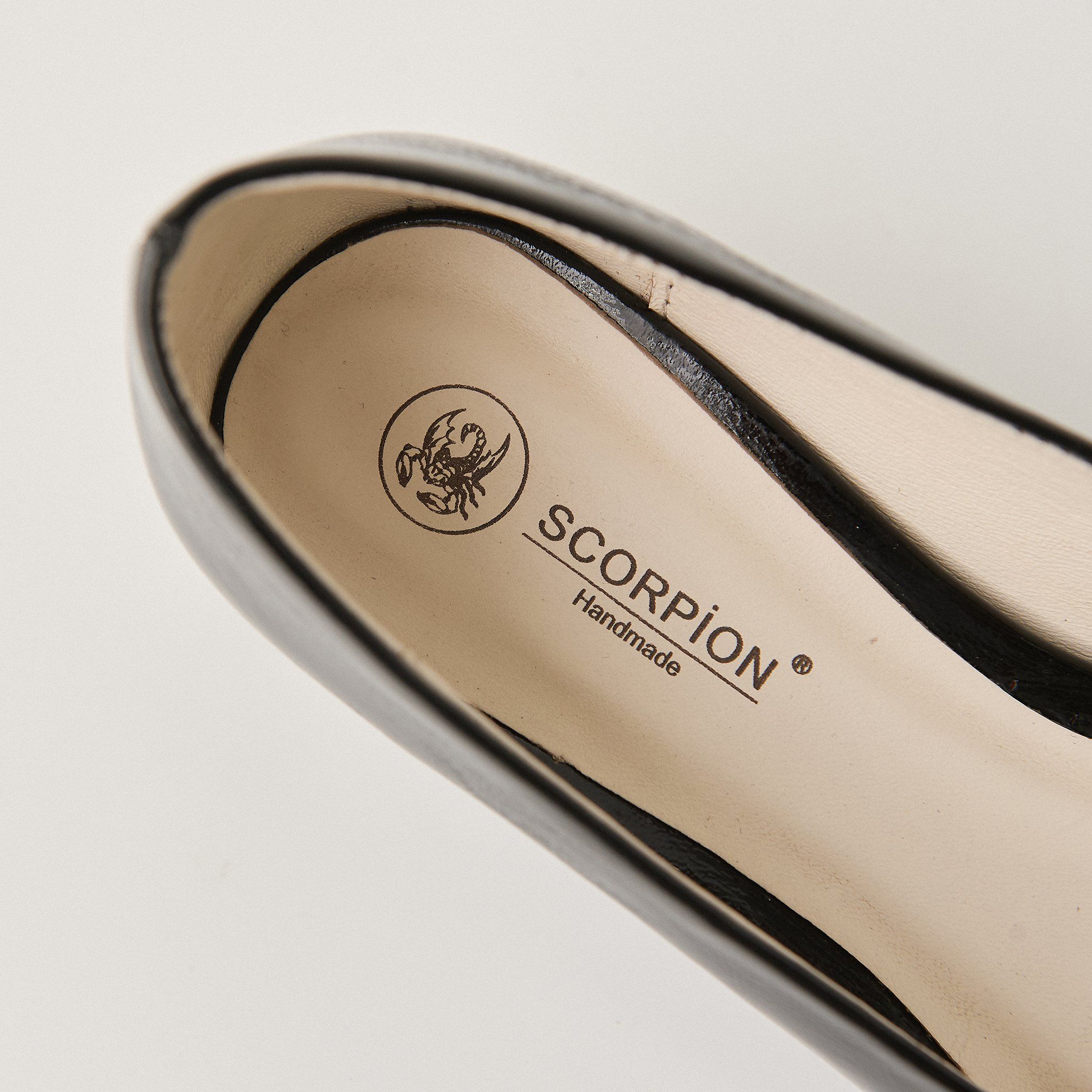  Giày Cao Gót Nữ Trơn Bóng Đen 19E.9 