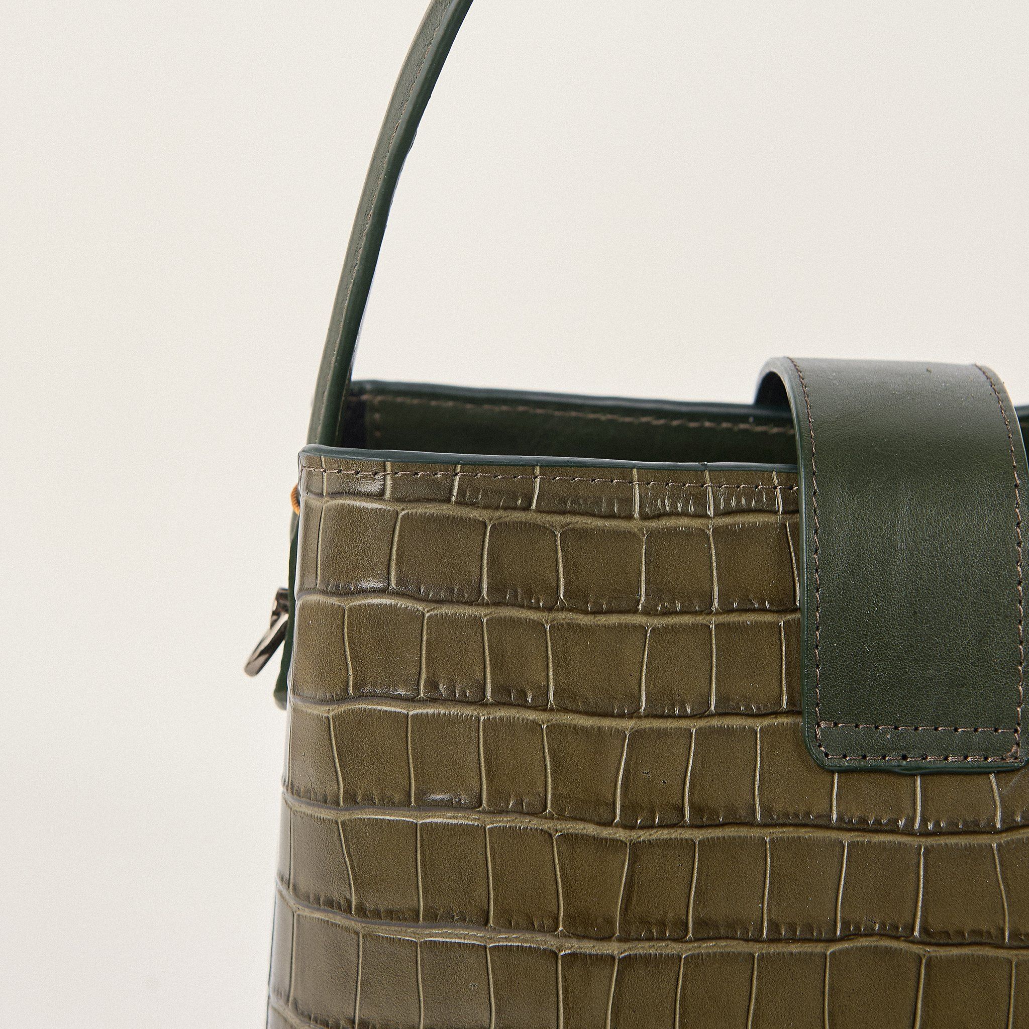  Túi Xách Nữ Da Vân Xanh Rêu 26R.46 