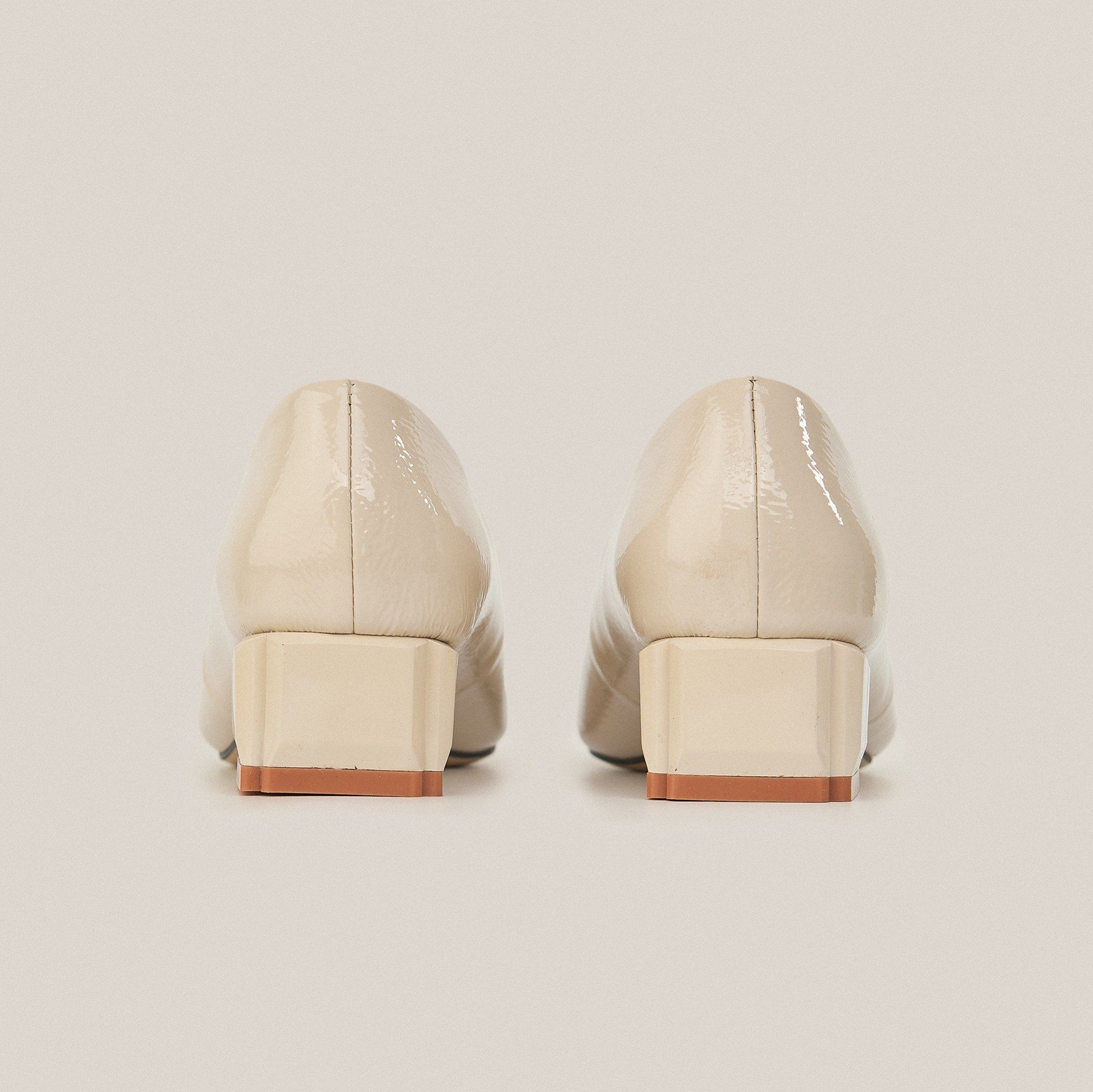  Giày Cao Gót Nữ Trơn Bóng Trắng 19I.9 