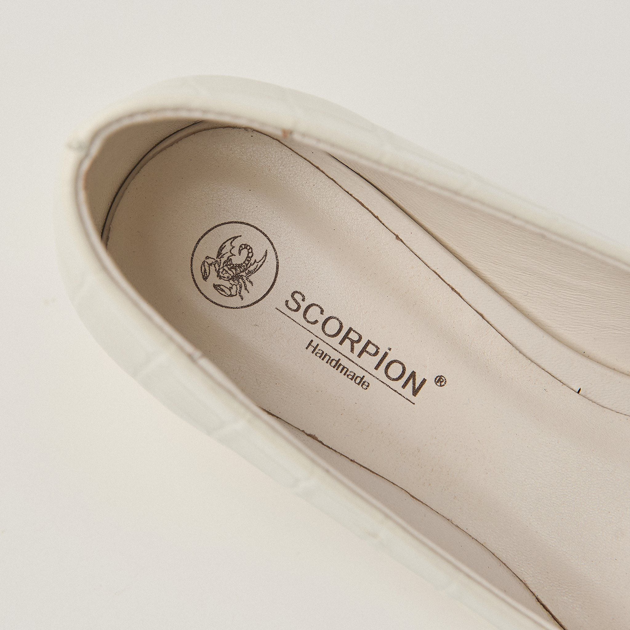  Giày Cao Gót Nữ Vân Bóng Trắng 19I.11 