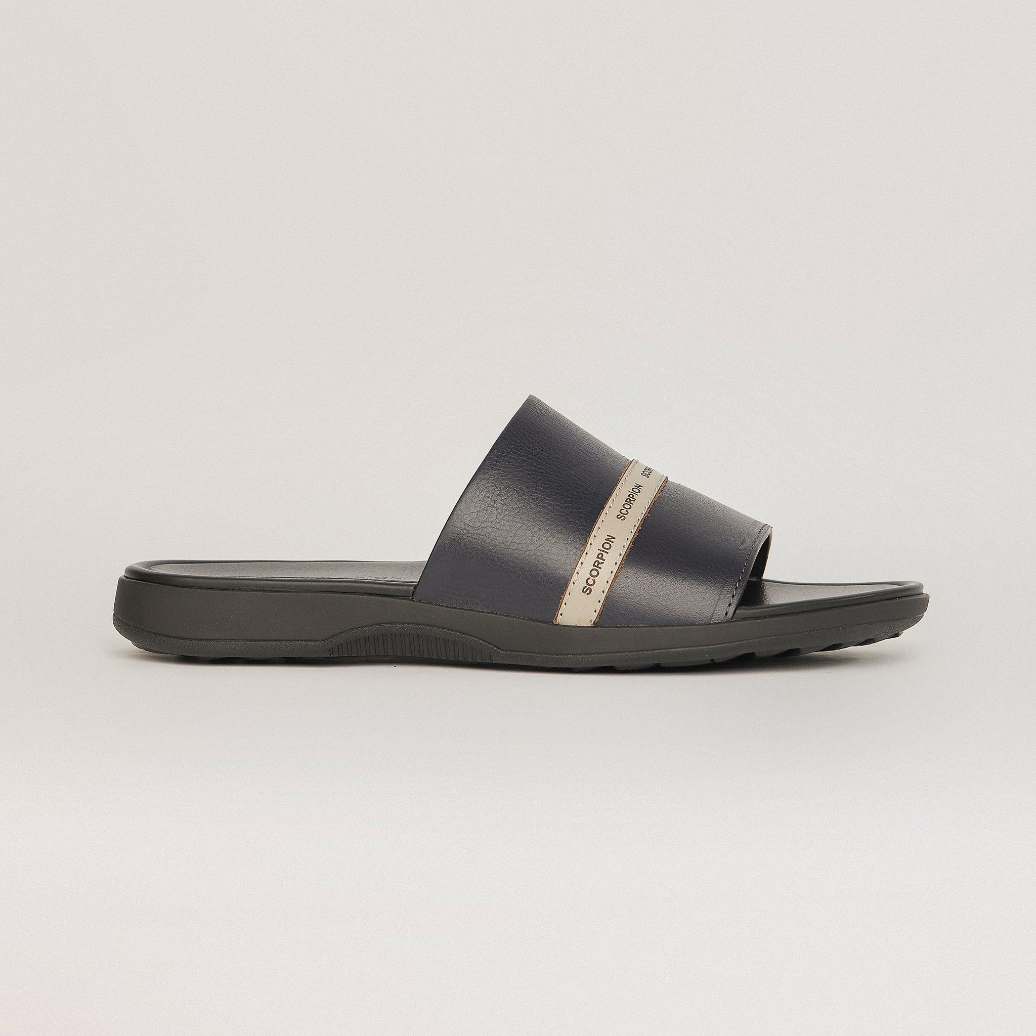  Sandal Da Nam Trơn Đen 335.12 