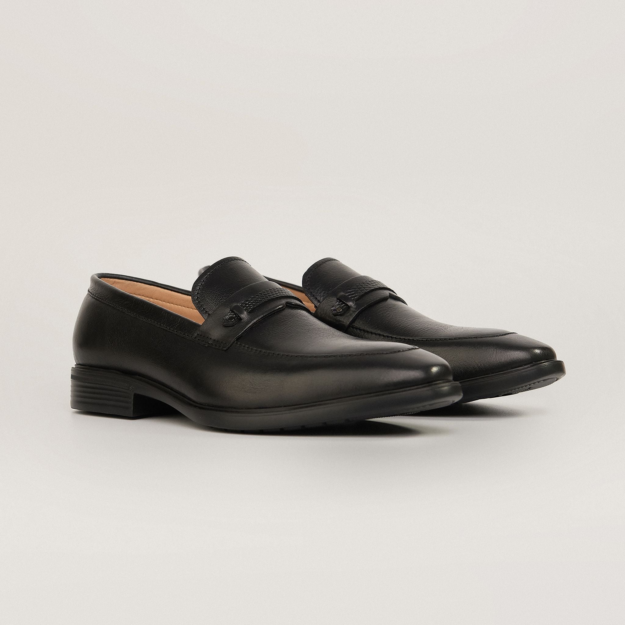  Giày Loafer Nam Đen 28MC.28 