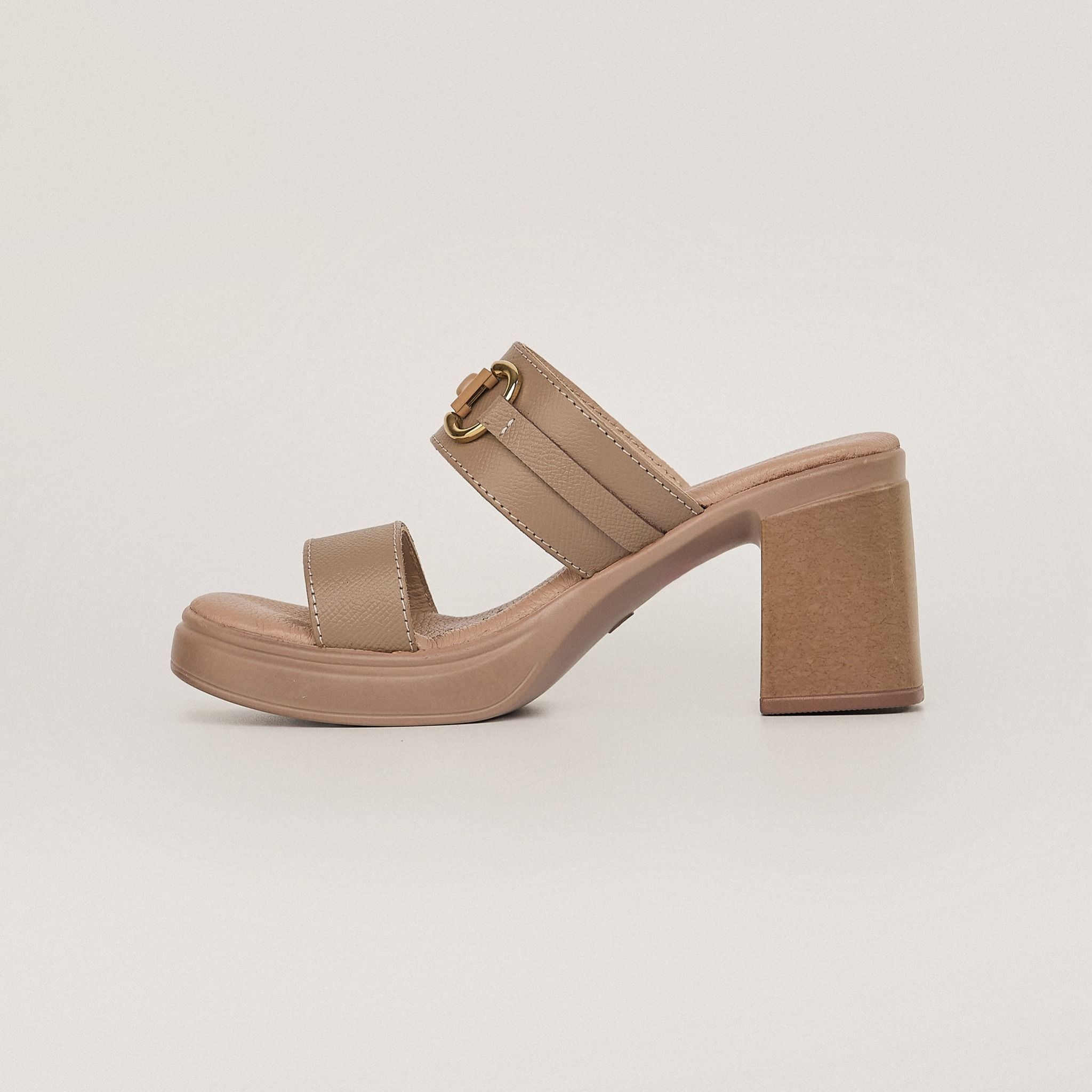  Sandal Da Nữ Trơn Be 19M.3 