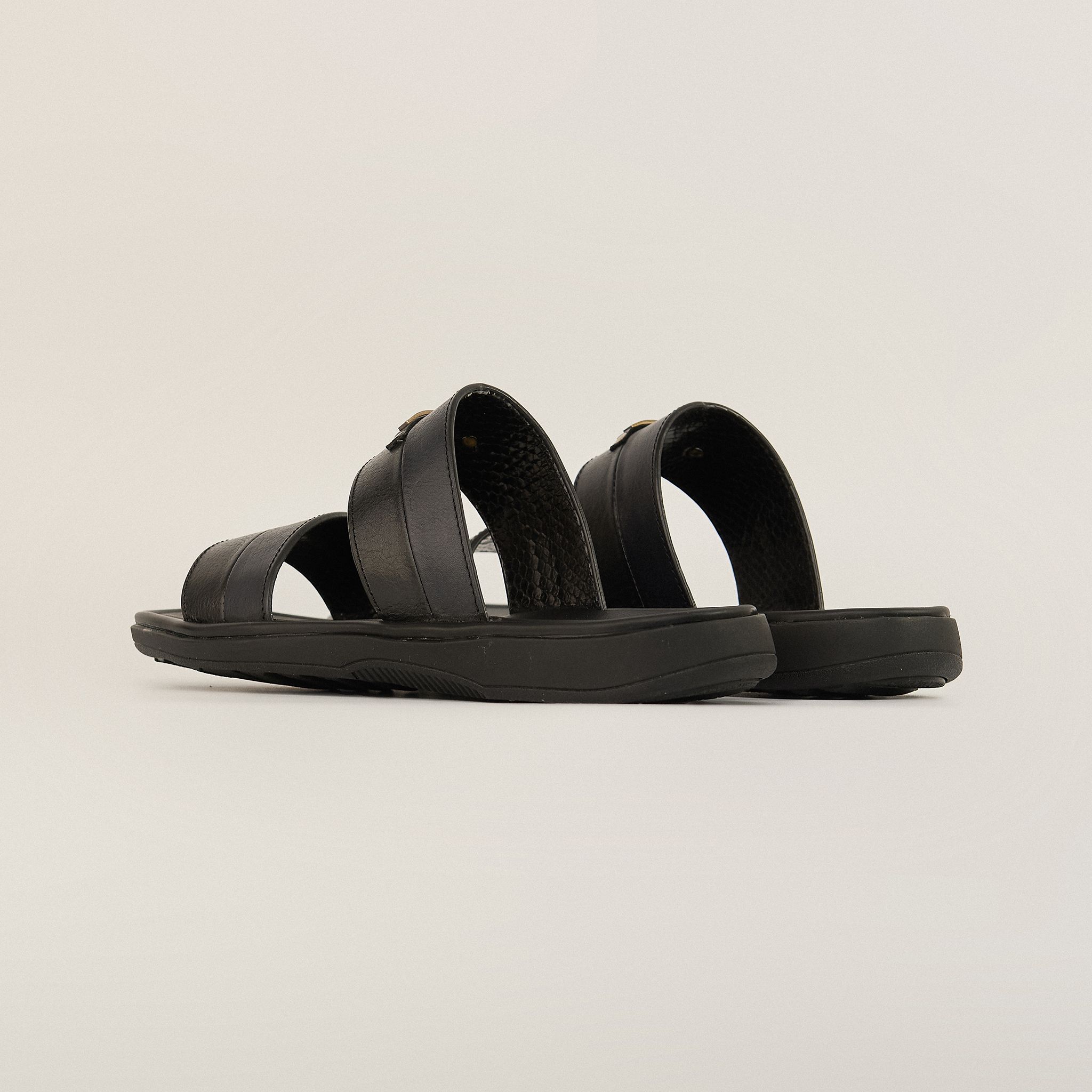  Sandal Da Nam Đen 335.8 