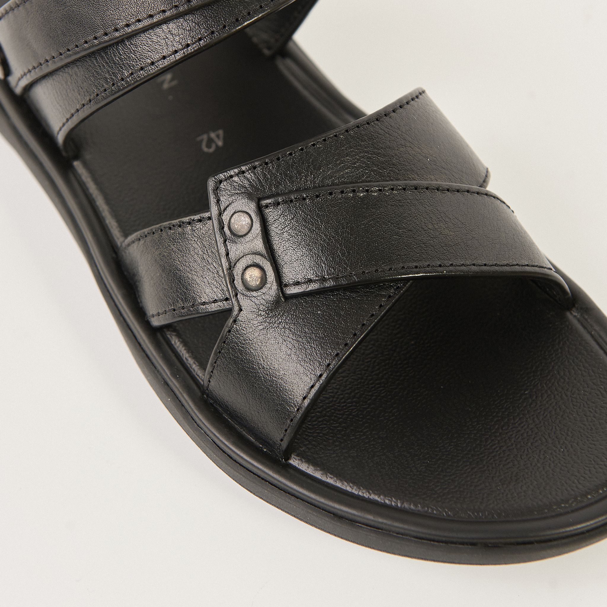  Sandal Da Nam Có Quai Trơn Đen 335.1 