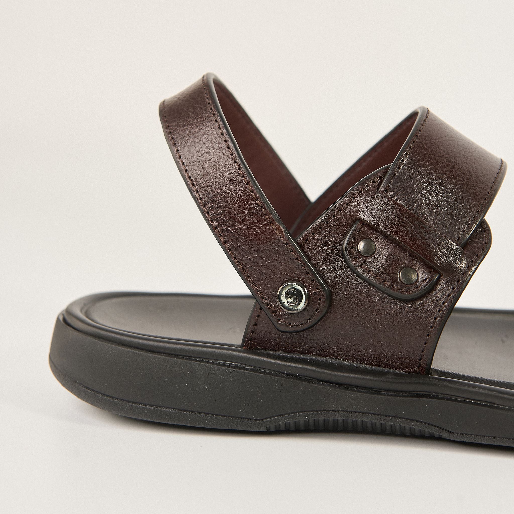  Sandal Da Nam Trơn Nâu 335.7 