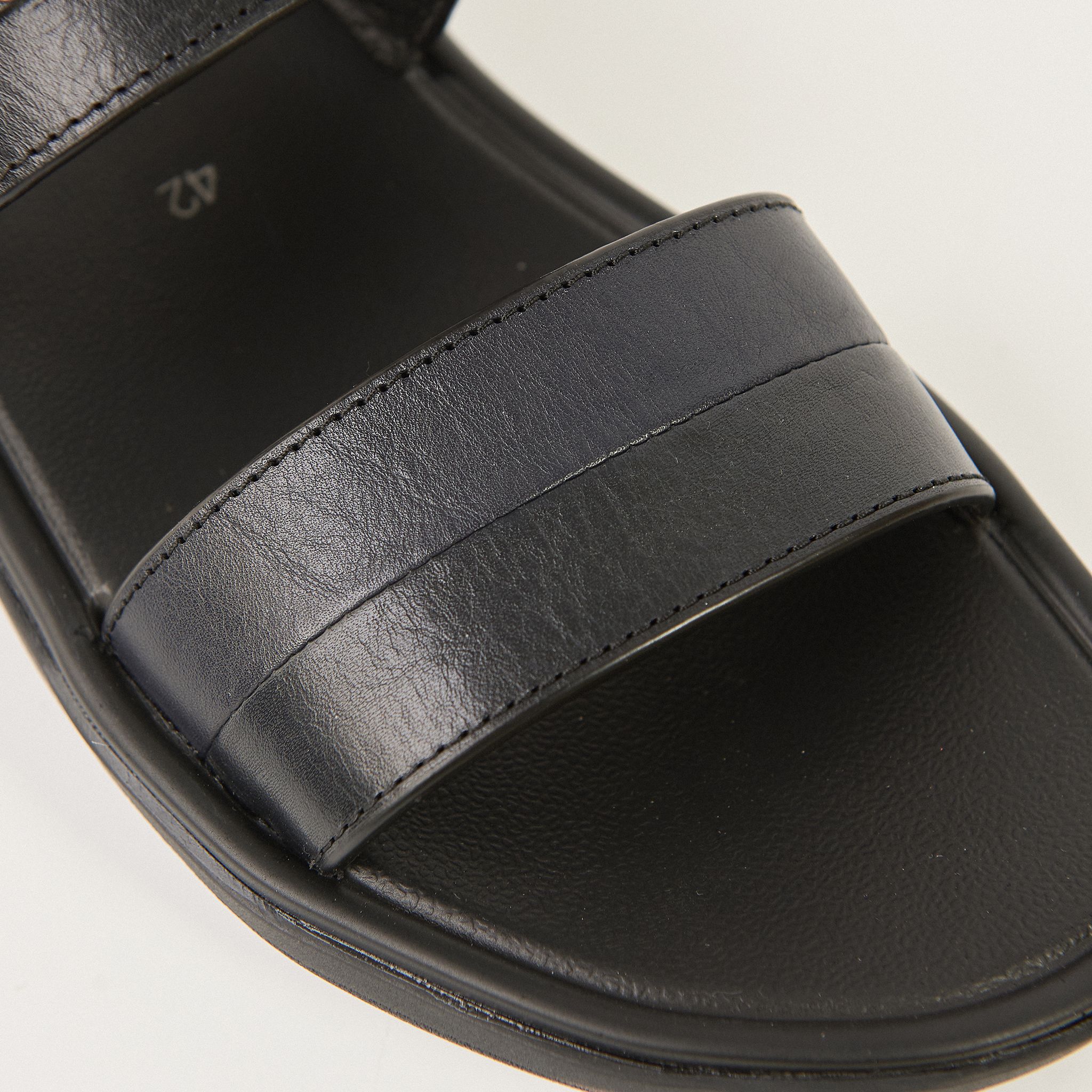  Sandal Da Nam Đen 335.8 
