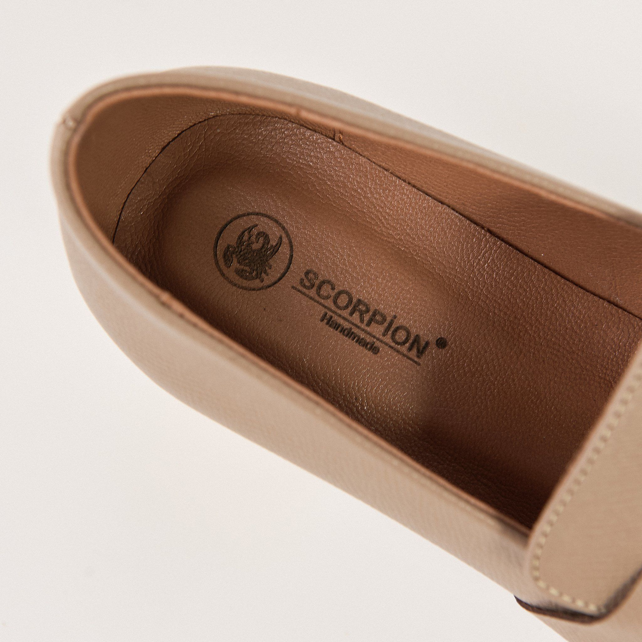  Giày Moccasin Nữ Trơn Nâu 19M.1 