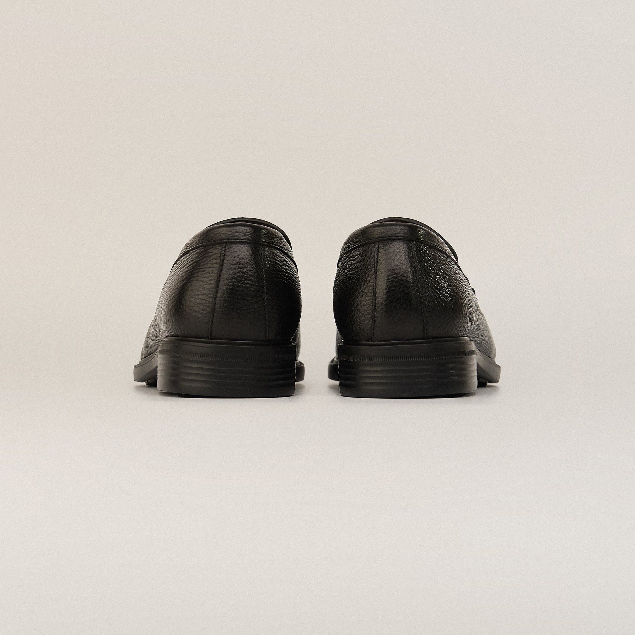  Giày Loafer Nam Trơn Đen 28MC.33 