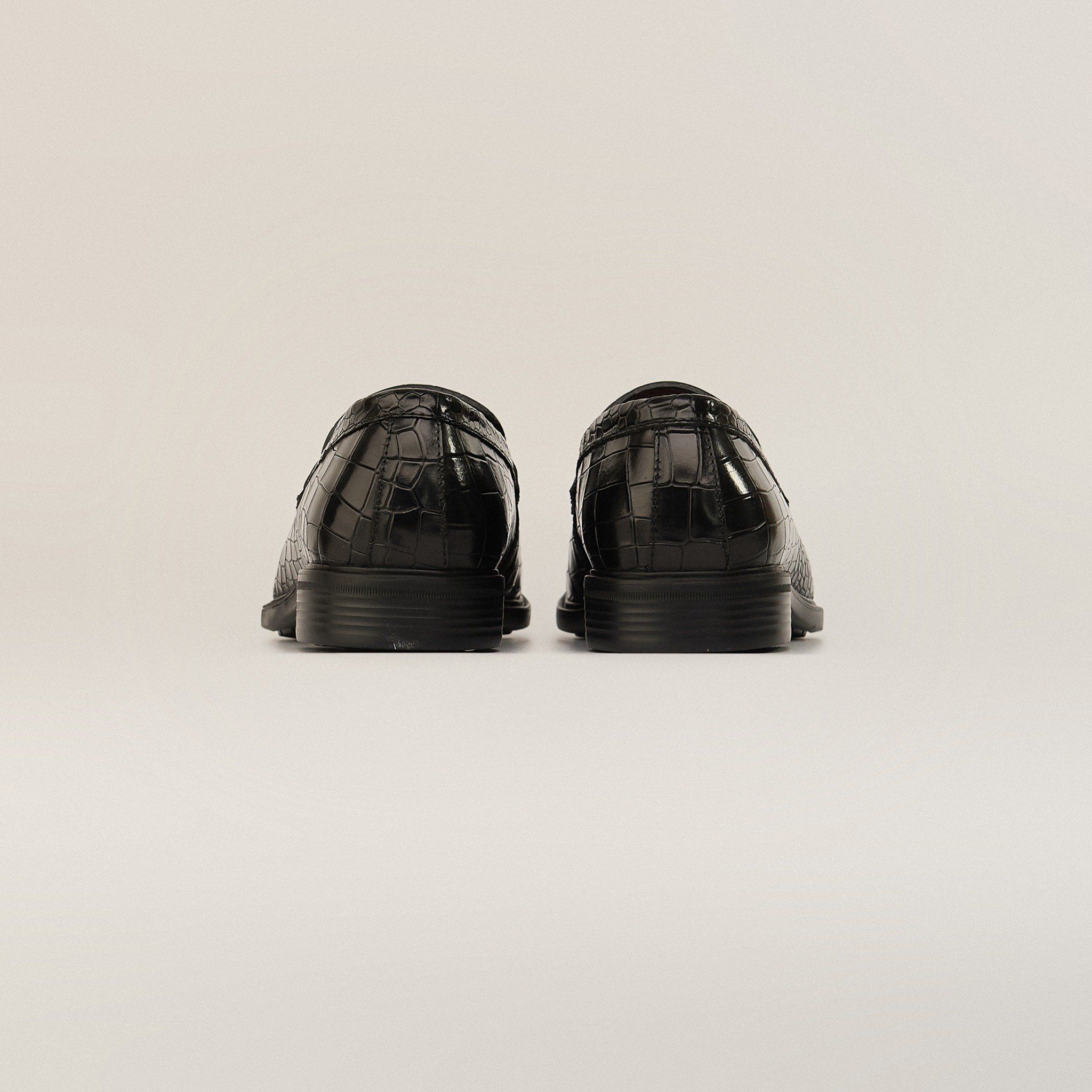  Giày Loafer Nam Bóng Vân Đen 28MC.32 