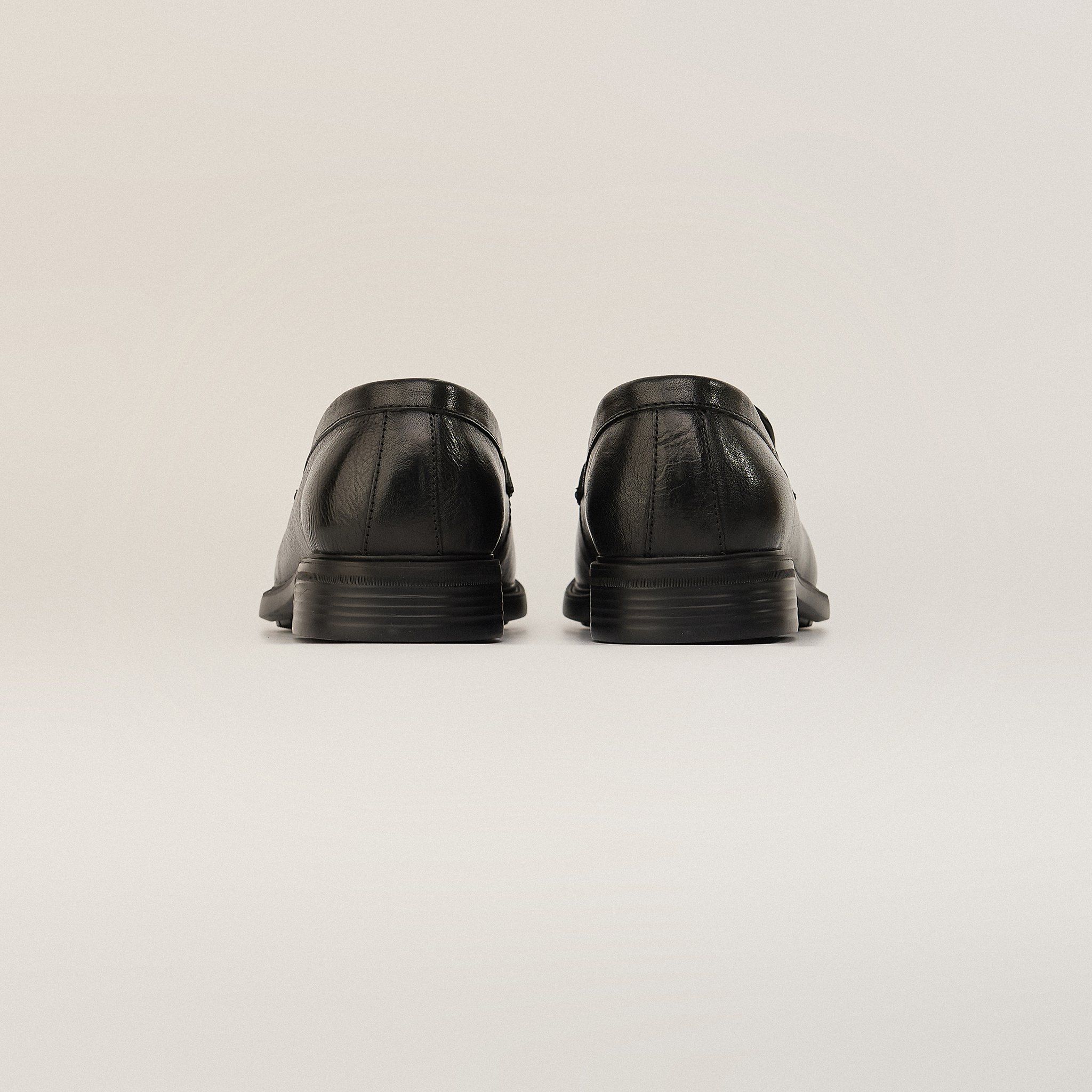  Giày Loafer Nam Trơn Đen 28MC.31 