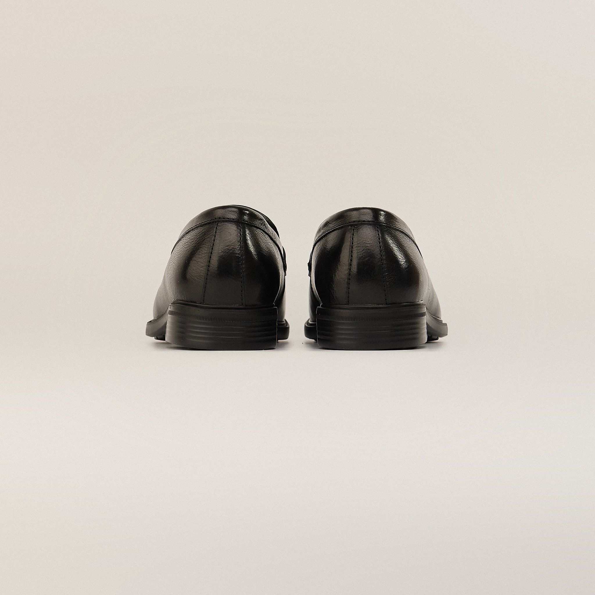  Giày Loafer Nam Trơn Đen 28MC.30 