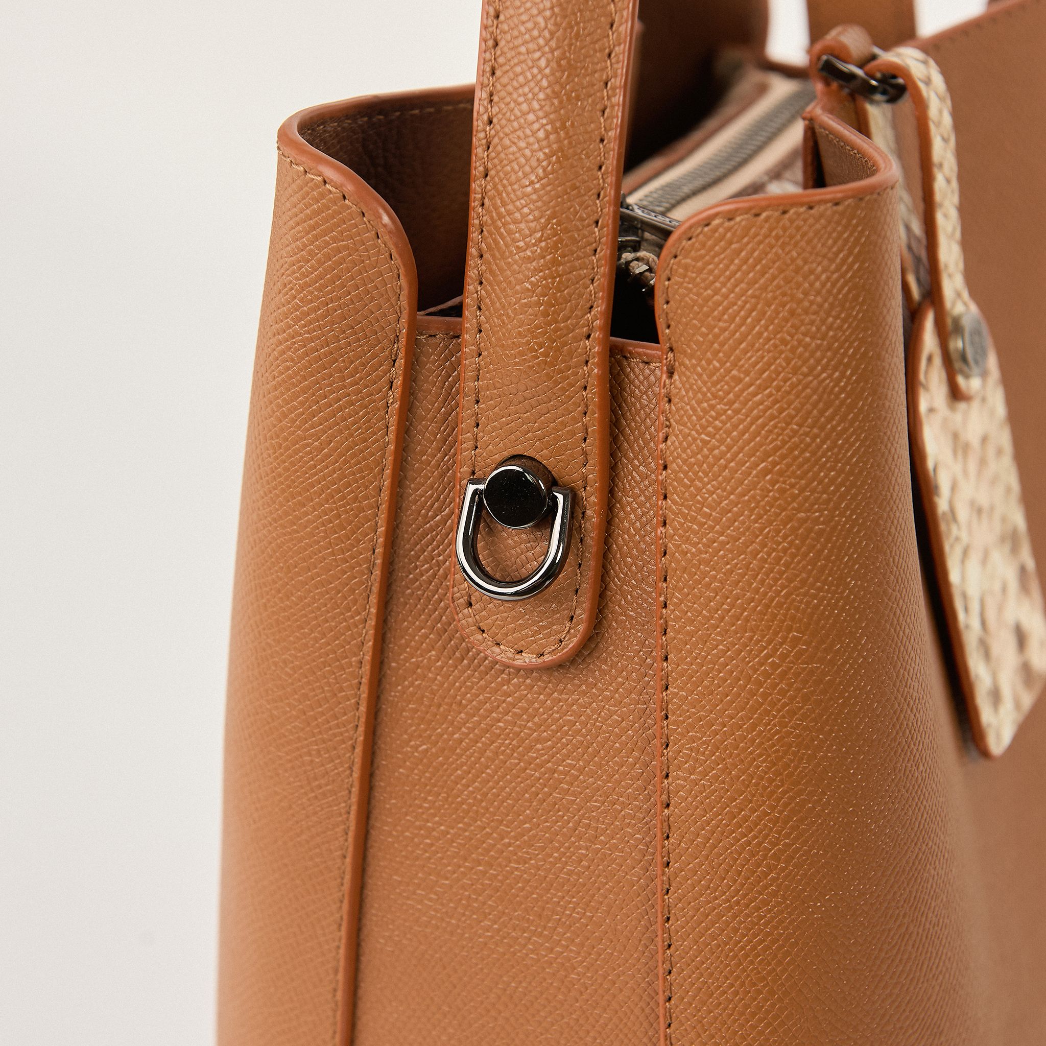  Túi Xách Nữ Da Trợn Nâu 26.224 