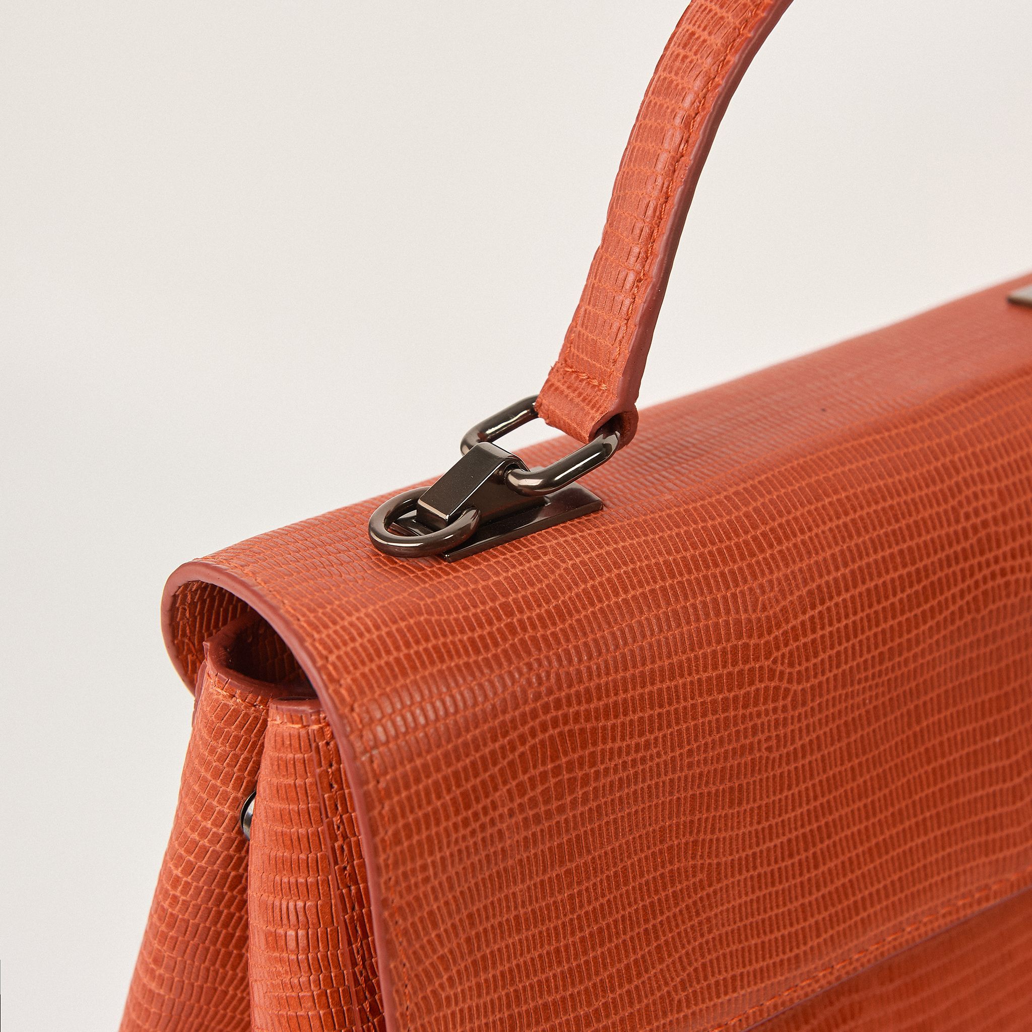  Túi Xách Nữ Da Vân Cam 26C.222 