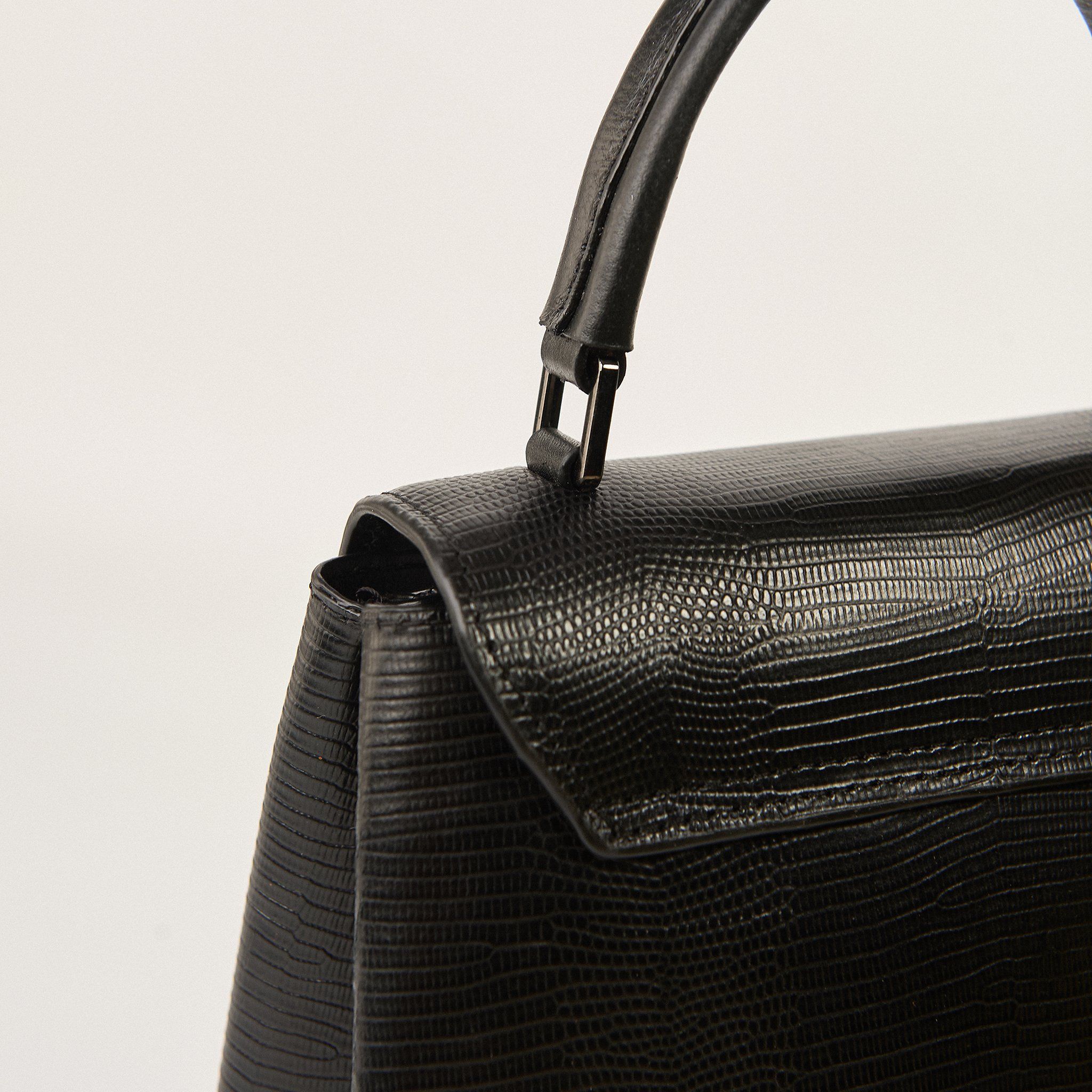  Túi Xách Nữ Da Vân Đen 26DV.33 