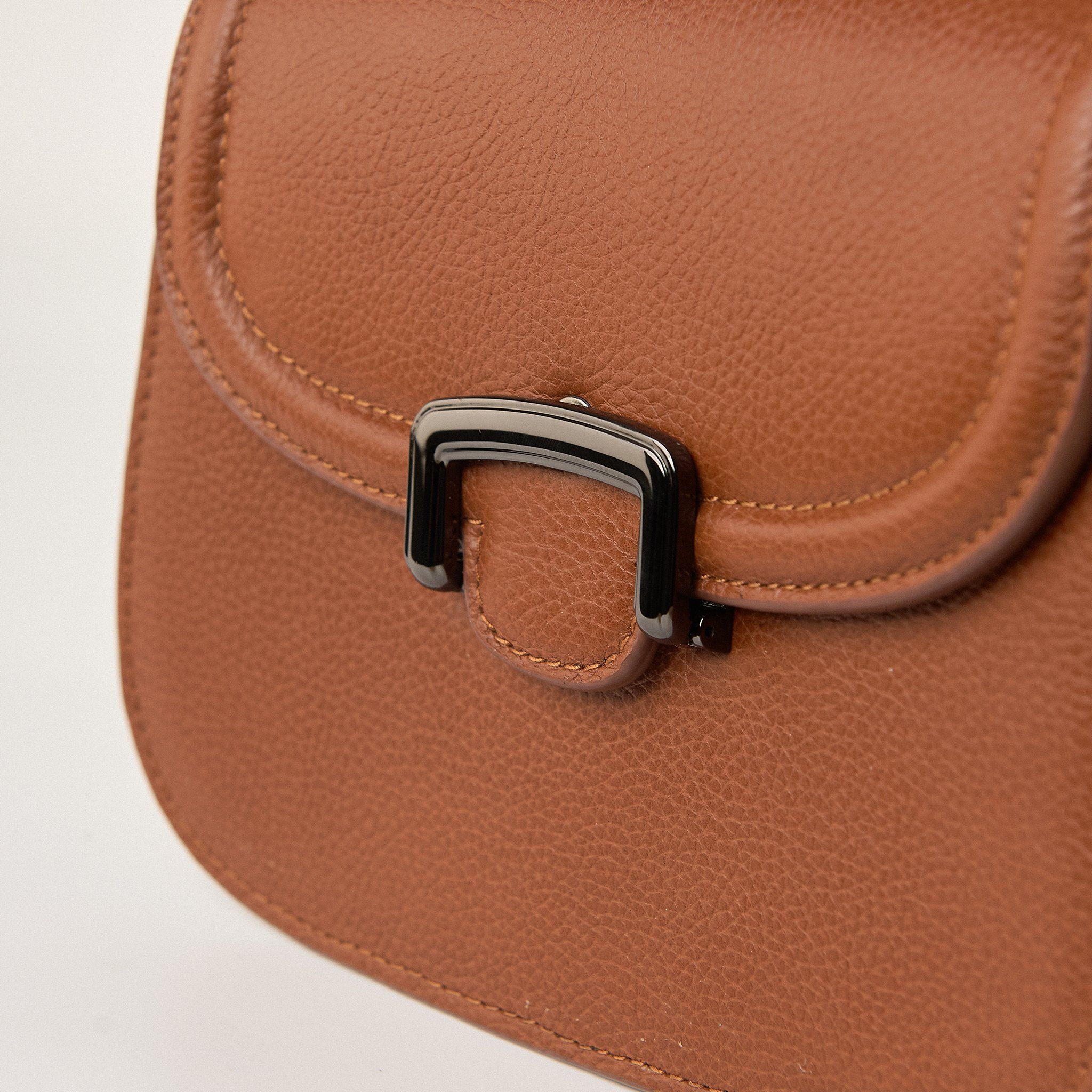  Túi Xách Nữ Da Trơn Nâu 26N.42 