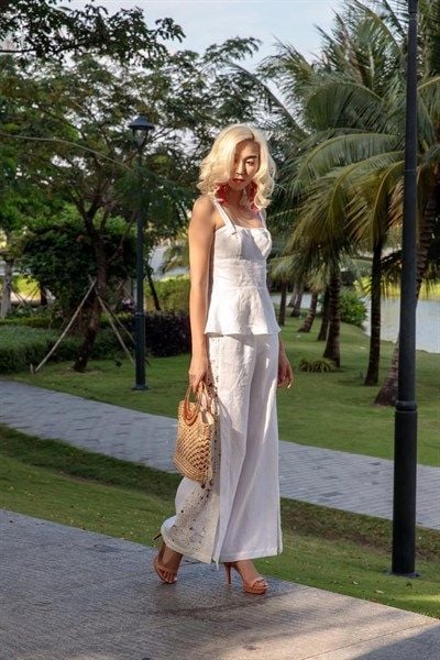  Áo Linen 2 dây Peplum 