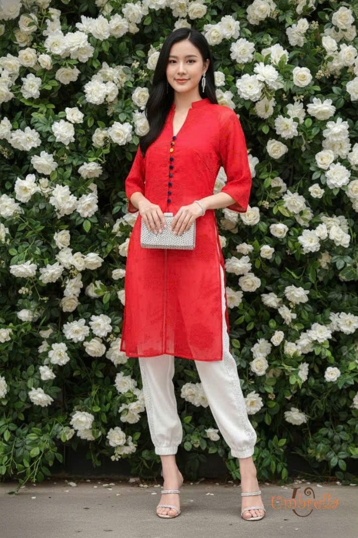  Áo dài Linen xẻ 3 tà thêu 