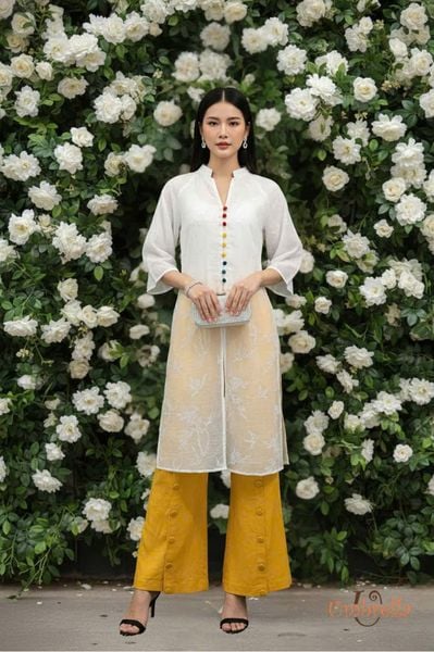  Áo dài Linen xẻ 3 tà thêu 