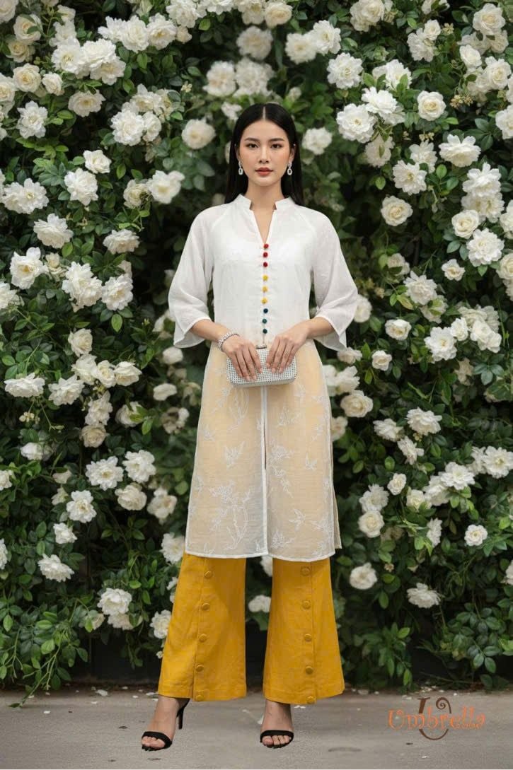  Áo dài Linen xẻ 3 tà thêu 