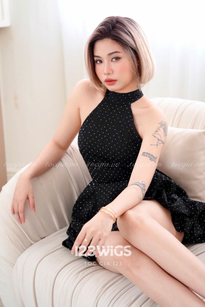 Tóc bob ngắn siêu da LACE - Hai mái dài - Vàng tây chân đen 31237