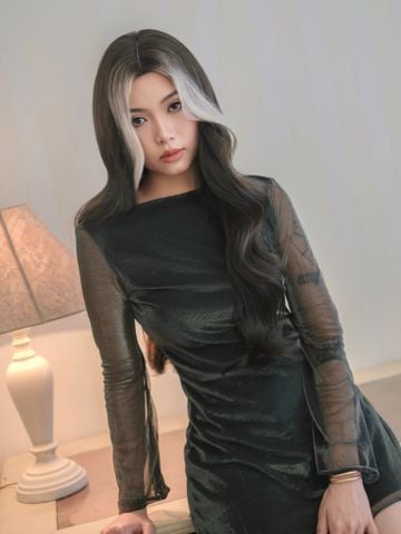 Bộ tóc giả nguyên đầu tơ cao cấp 2 mái Highlight Layer - Dài ngang lưng - Xoăn tầng - Màu Nâu Đen  S1067