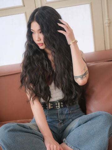 Phím kẹp chữ U xoăn sóng nước