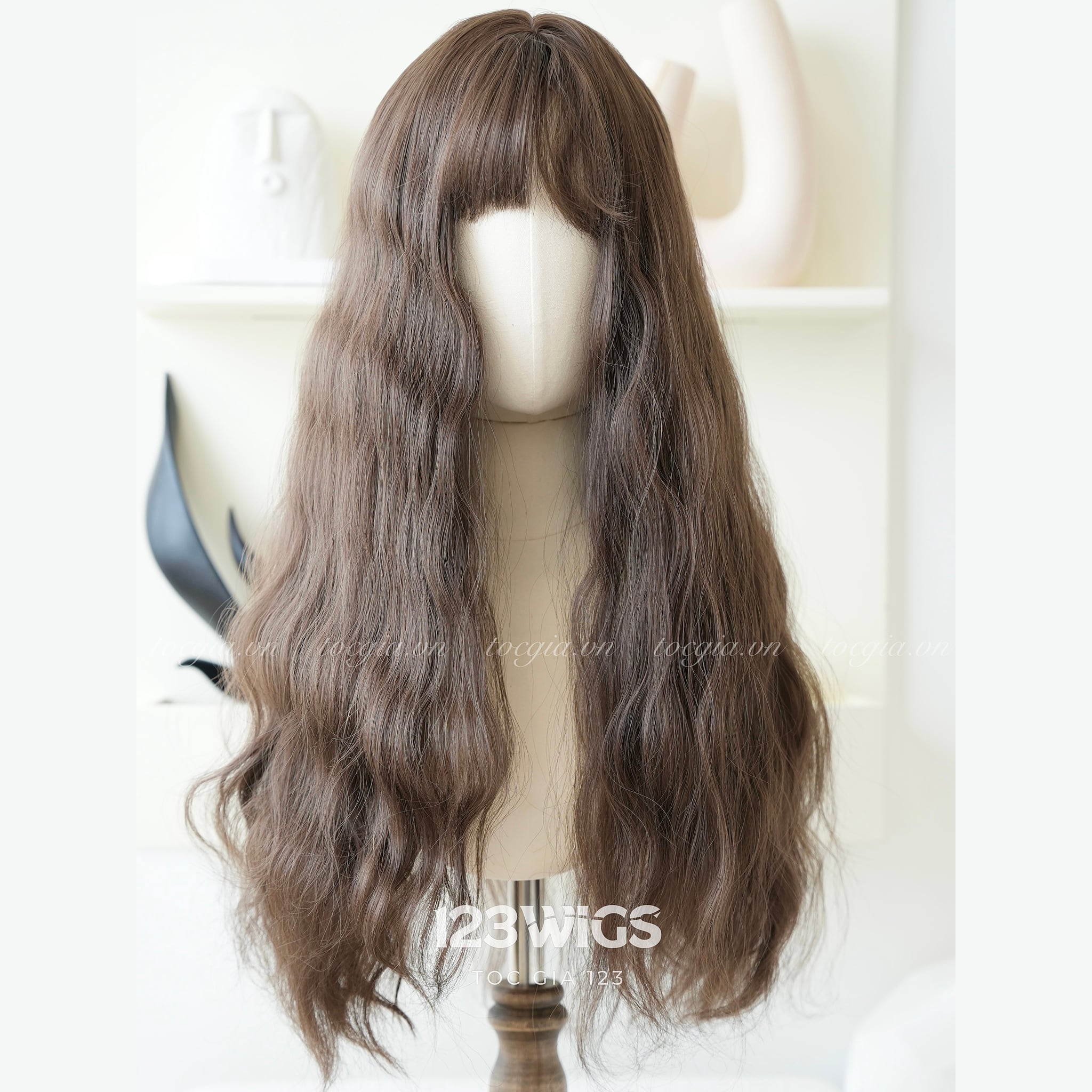 toc-gia-123-wig-xoan-song-dai-mai-thua-nau-tro-chinh-dien