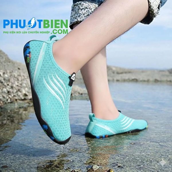 Giày đi biển aqua shoes sakura