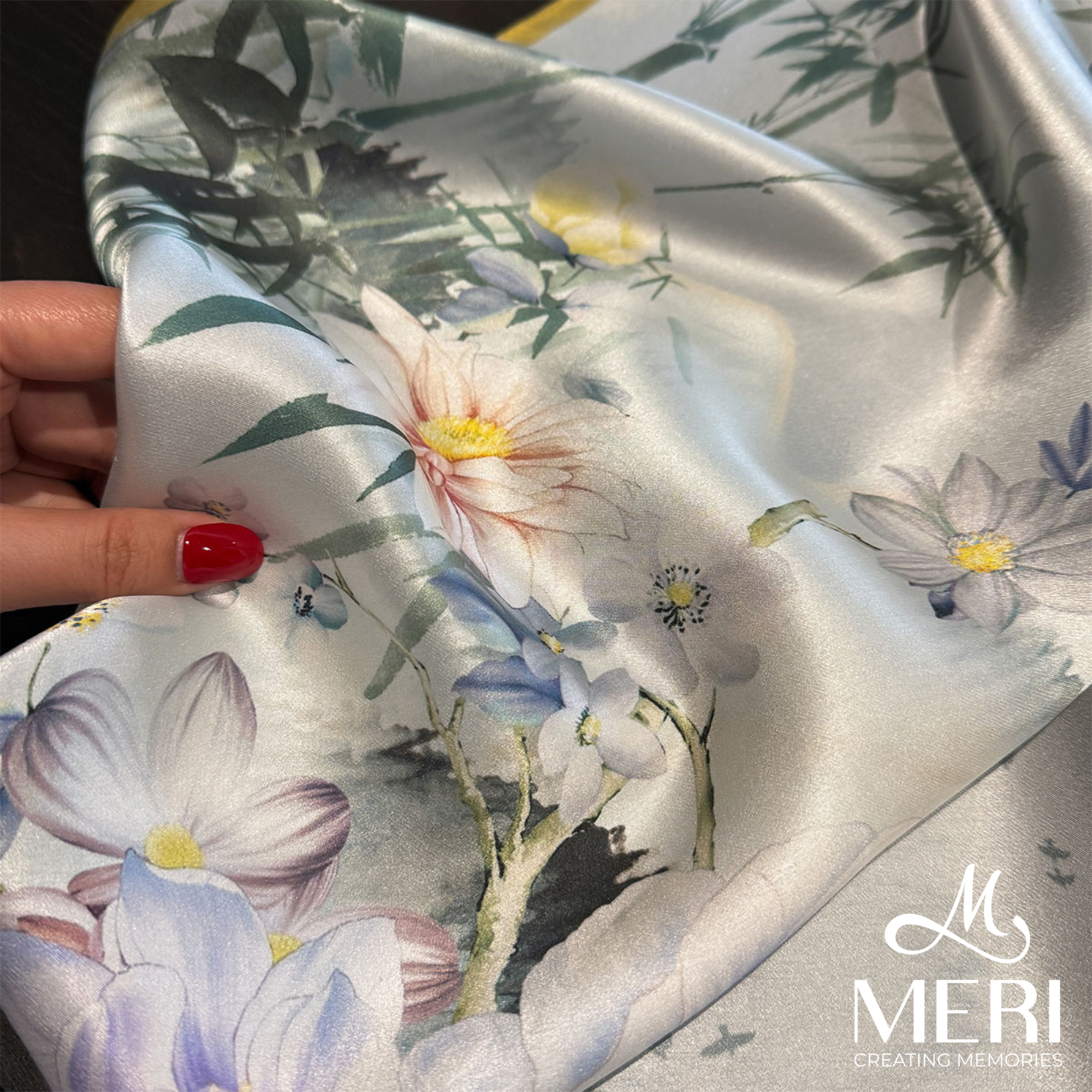  Khăn choàng lụa Bamboo Blossom 