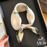  Khăn choàng lụa Spring Wreath 