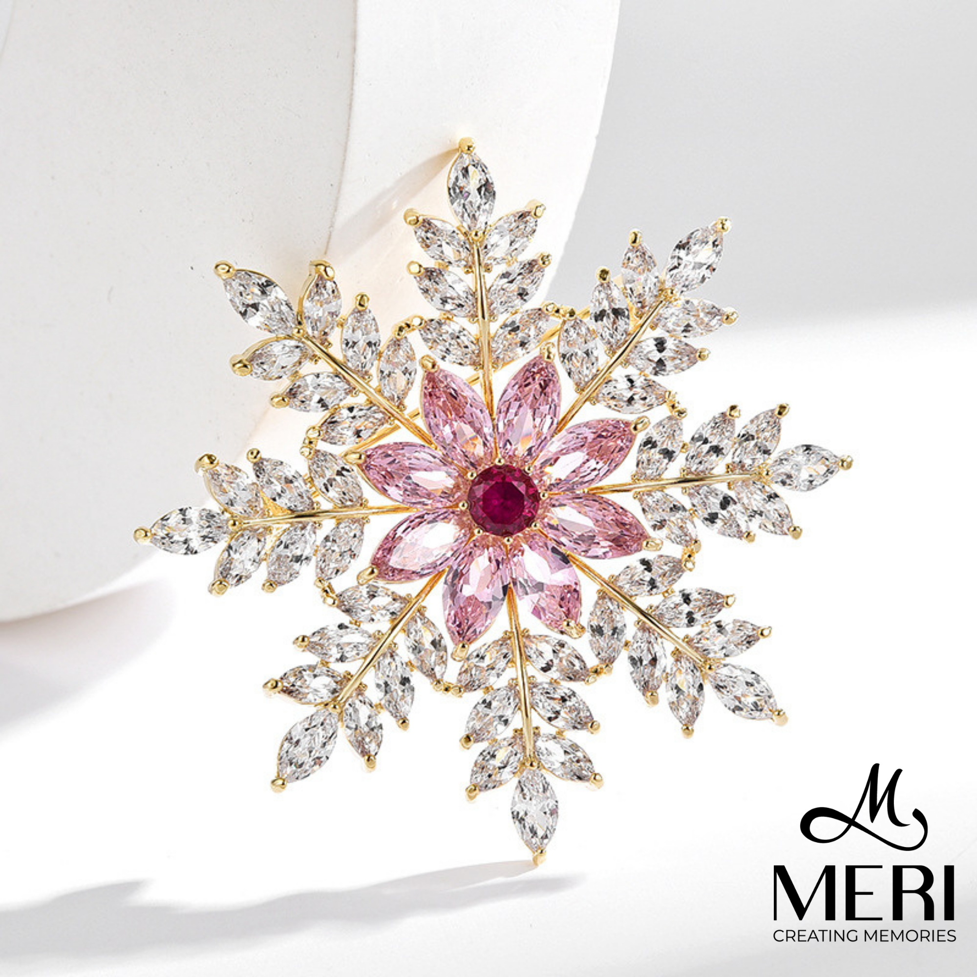  Cài áo Blush Snowflake 