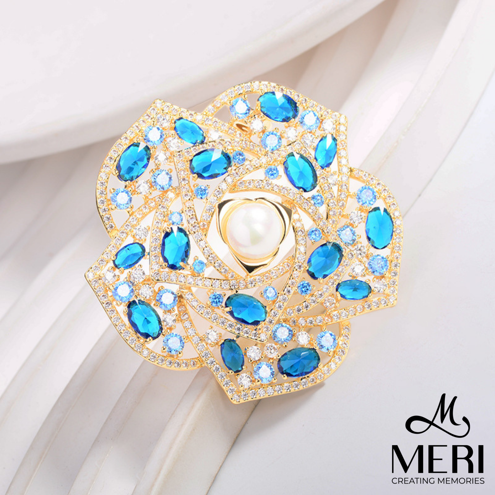  Cài áo Blue Camellia 