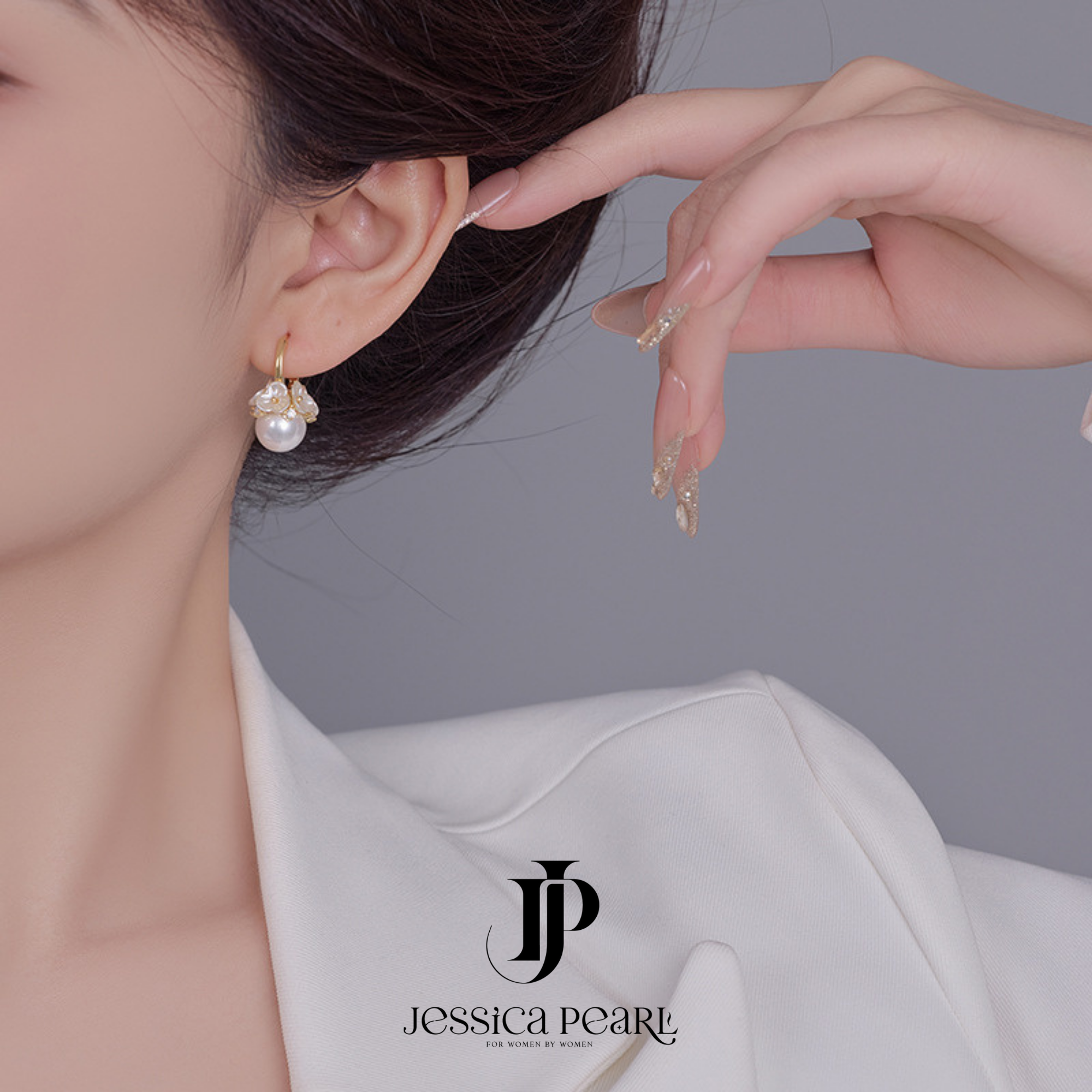  Khuyên tai nữ Petite Flower 