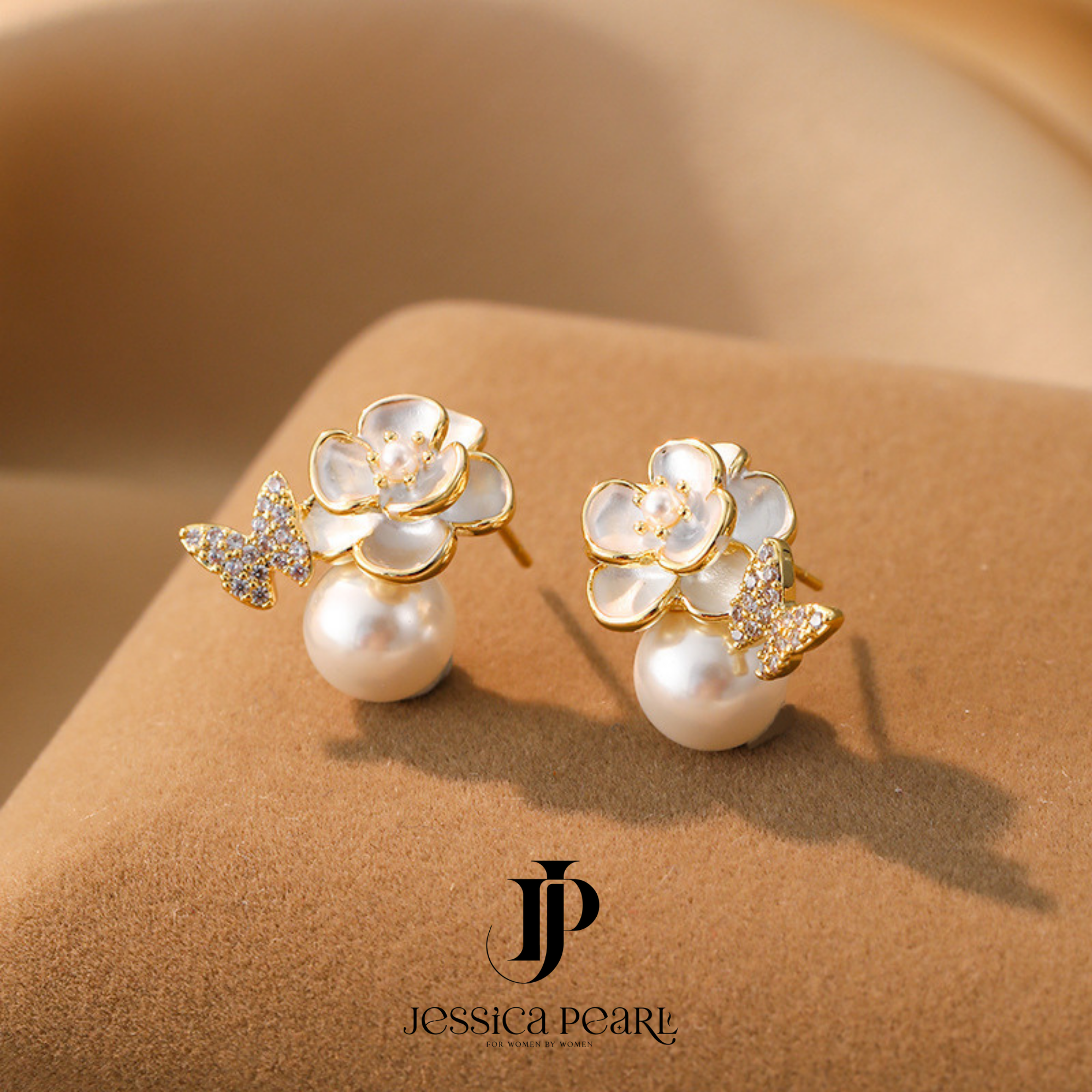  Khuyên tai nữ Tiny Camellia 