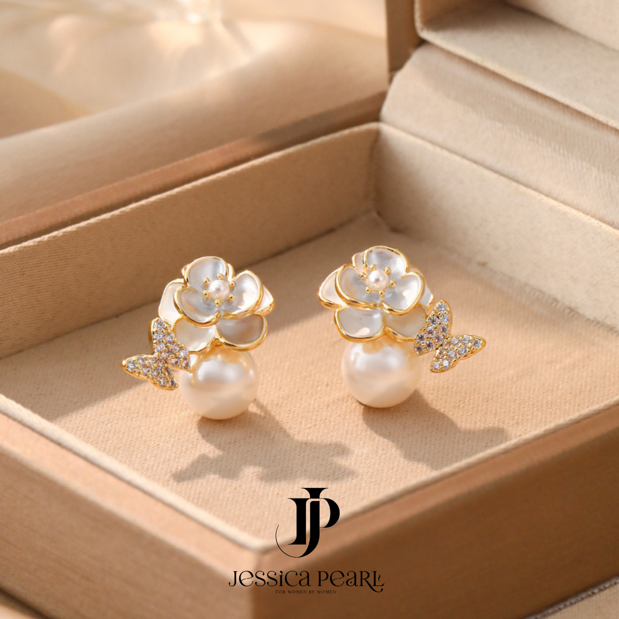  Khuyên tai nữ Tiny Camellia 