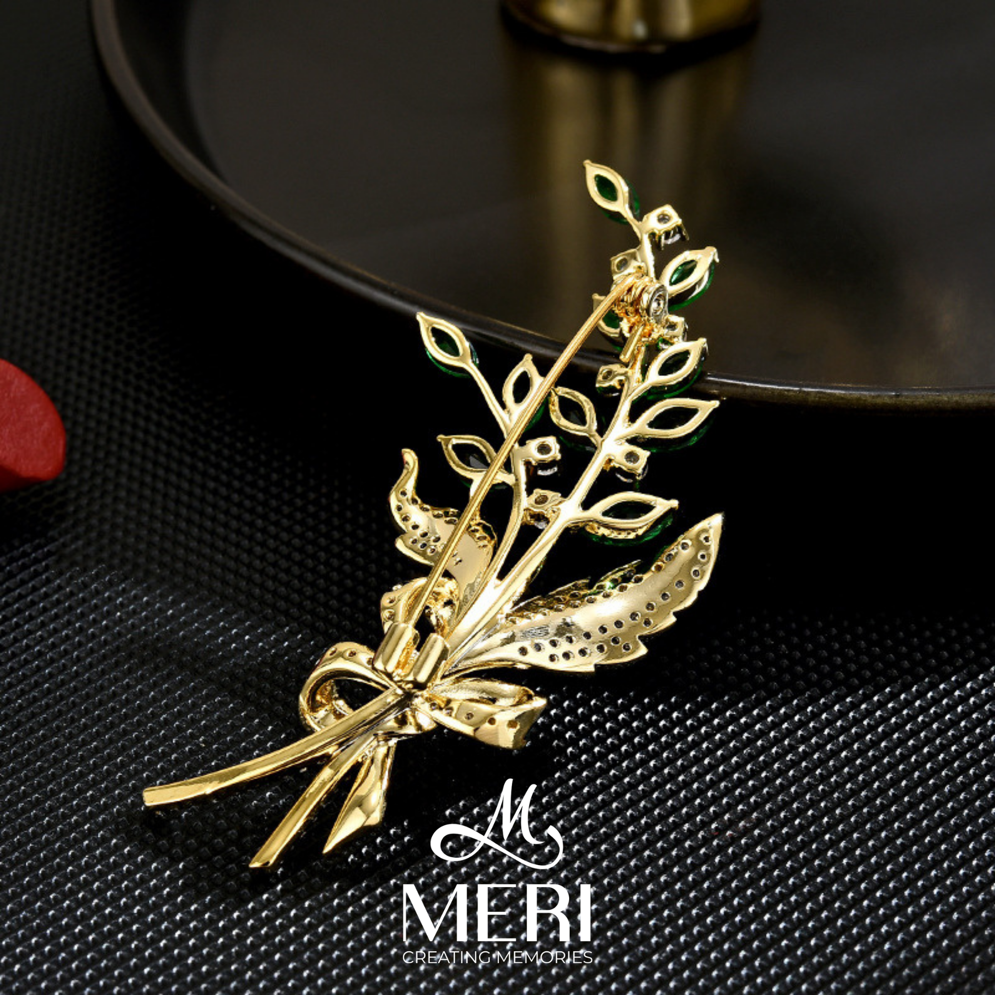  Cài áo Leaves Bouquet 