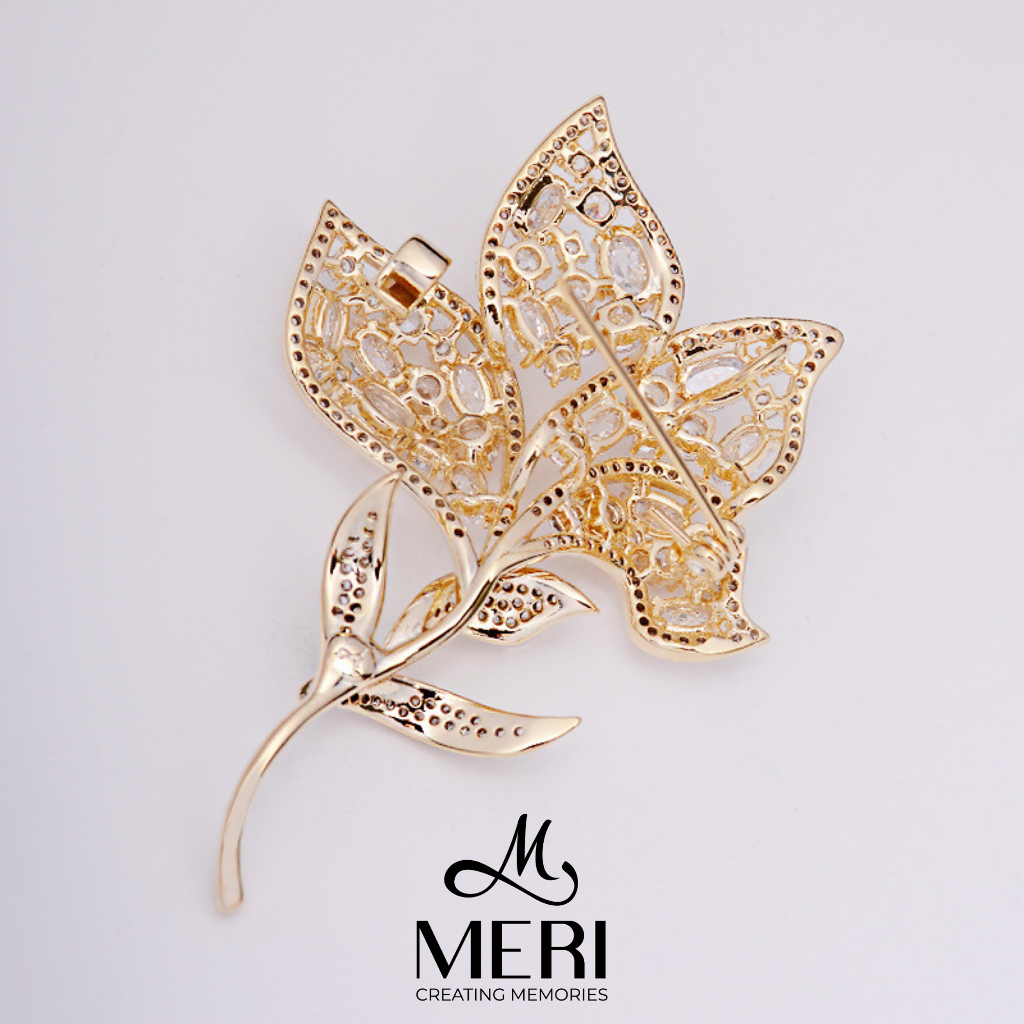  Cài áo Whispering Branch 