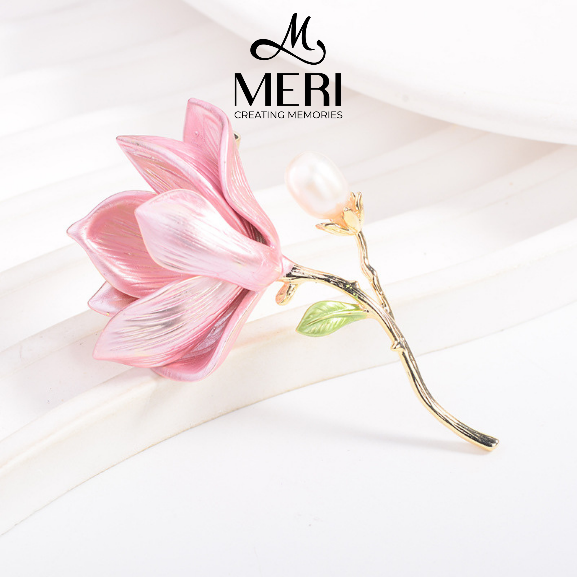  Cài áo Charming Blossom 