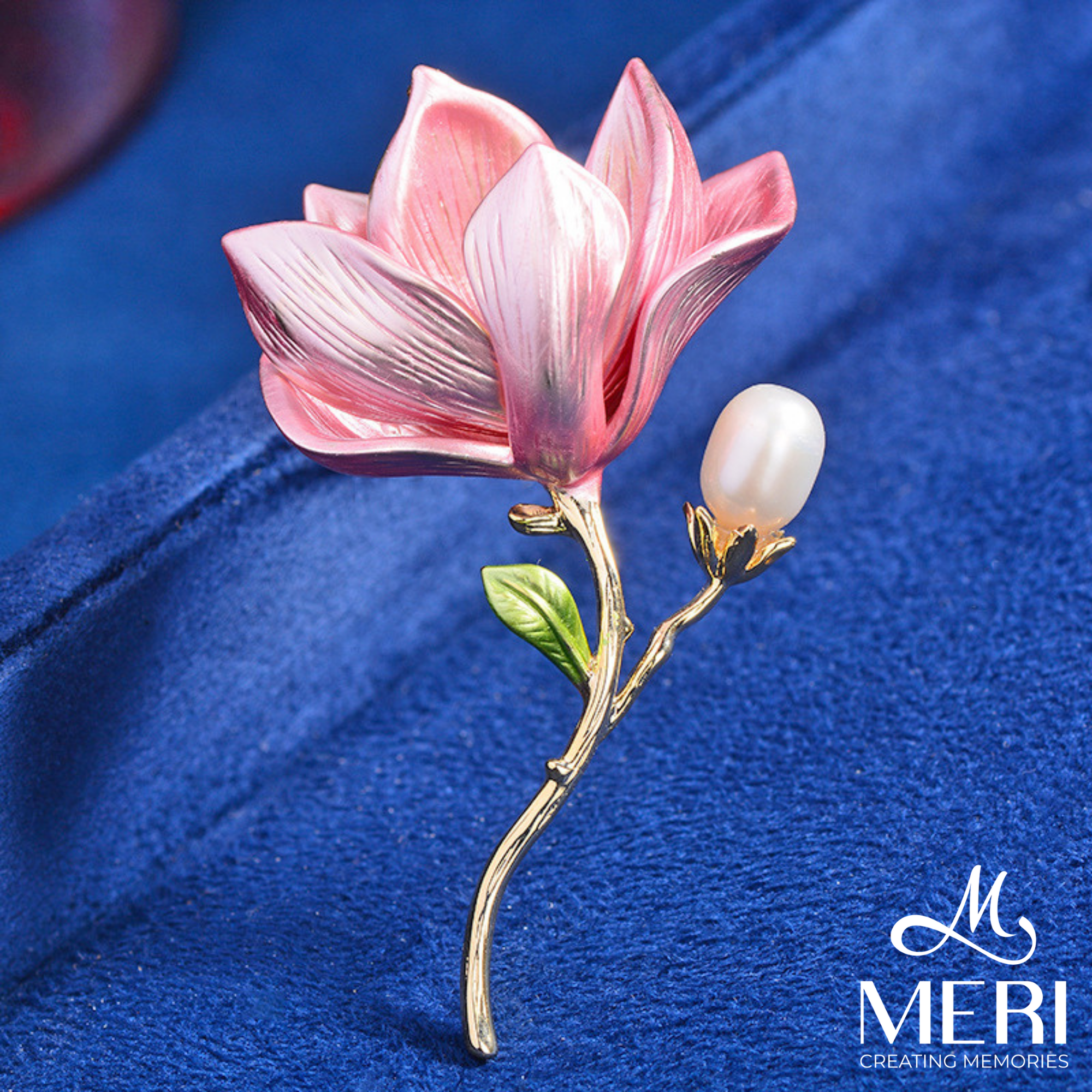  Cài áo Charming Blossom 