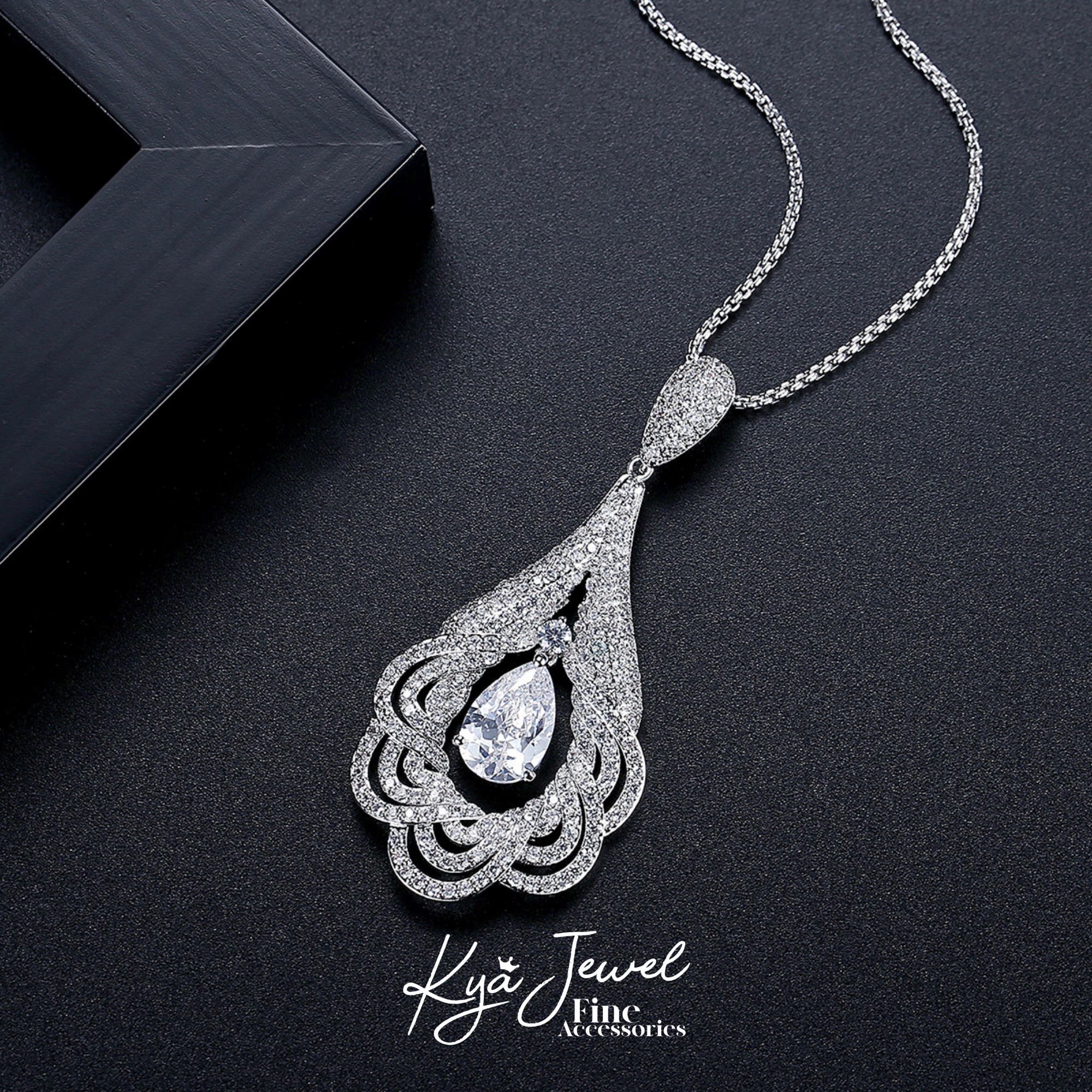  Bộ trang sức Royal Tear 
