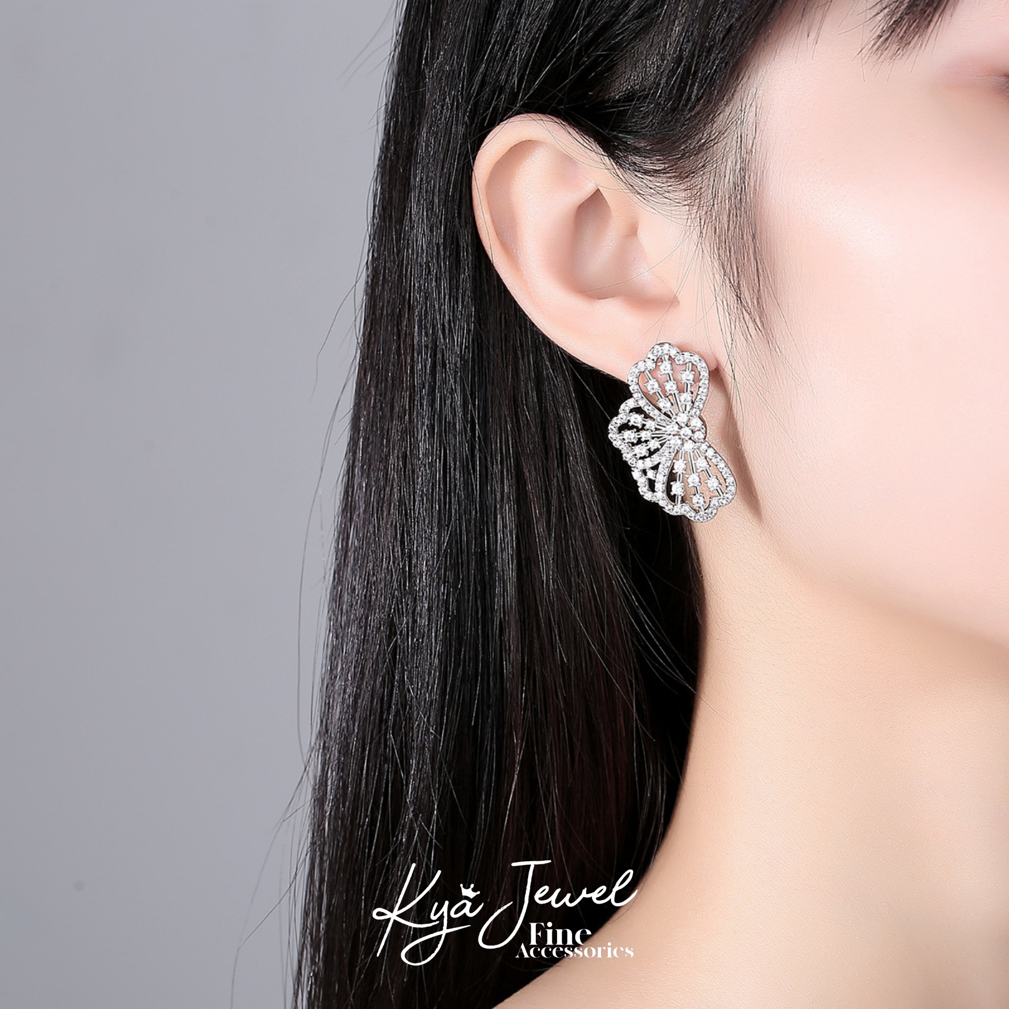  Khuyên tai nữ Bold Bloom 