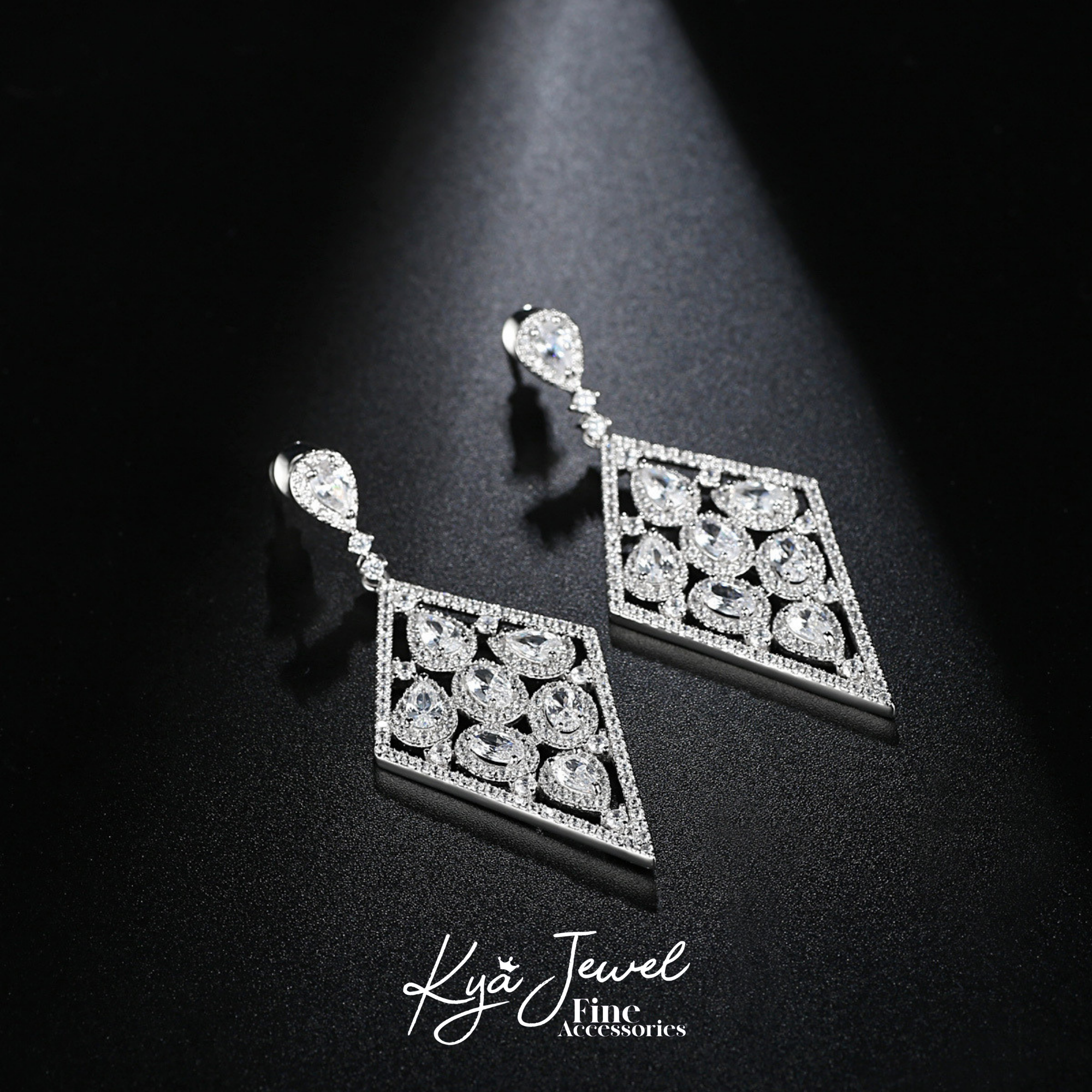  Khuyên tai nữ Sparkling Rhombus 