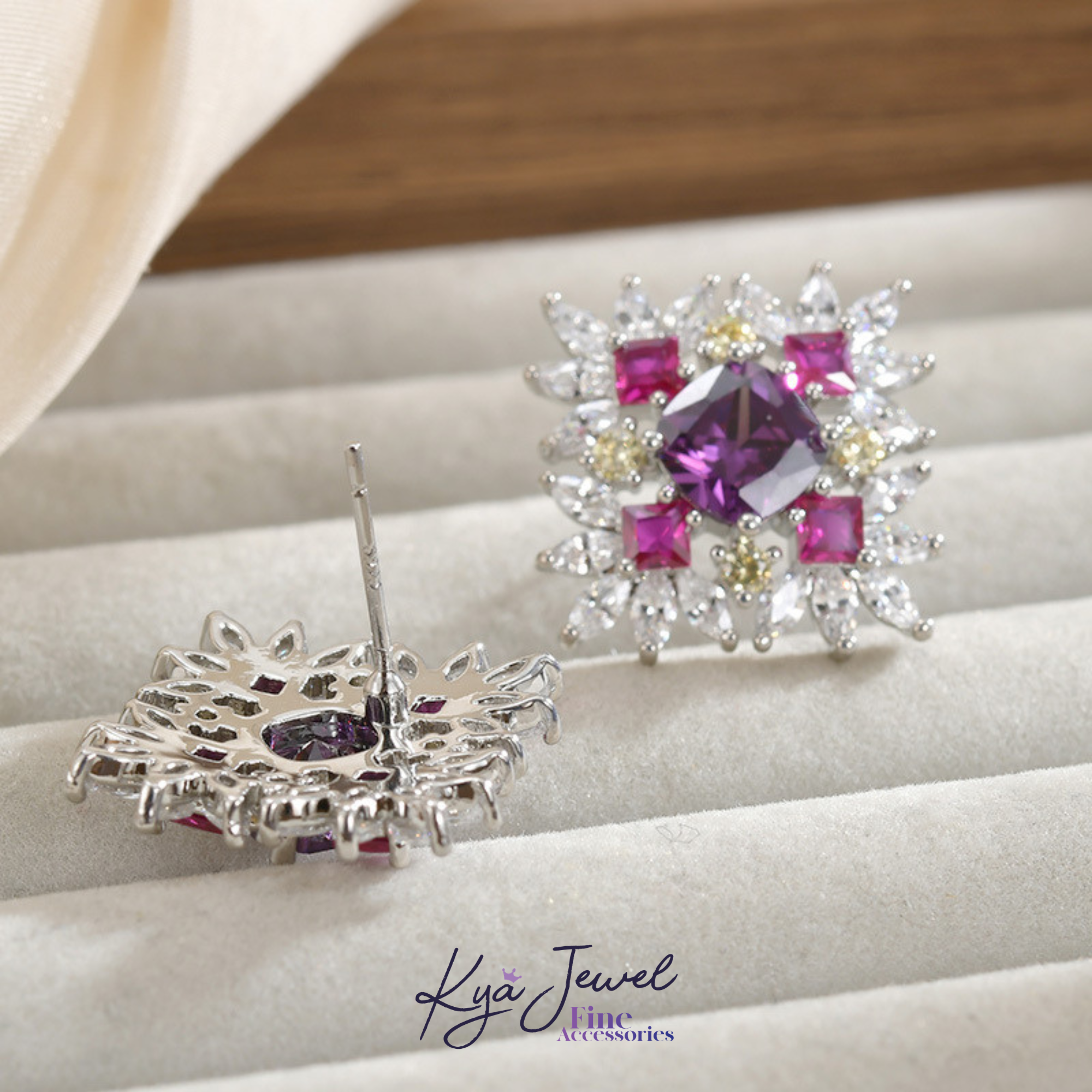  Khuyên tai nữ Lilac Bloom 