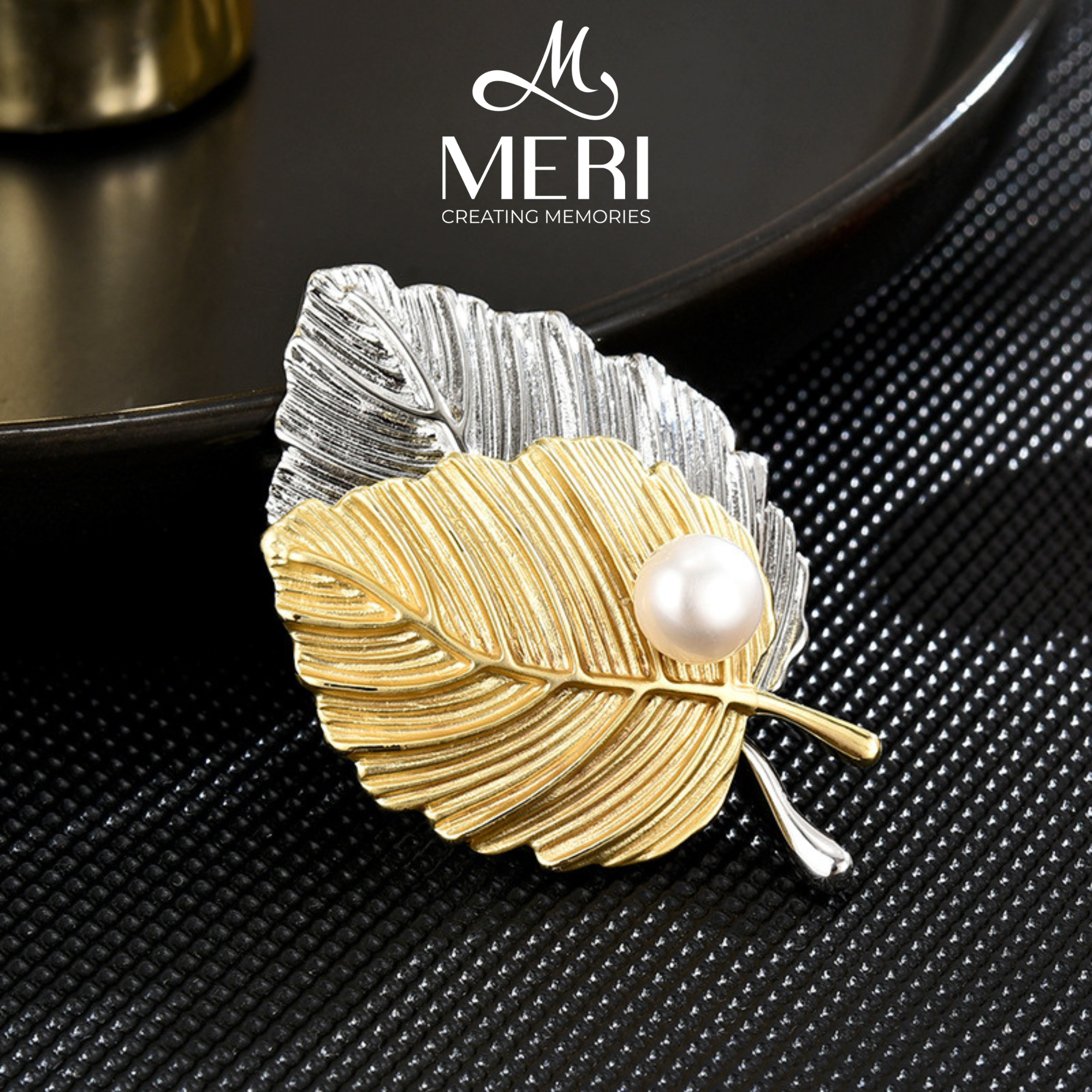  Cài áo Autumn Leaf 