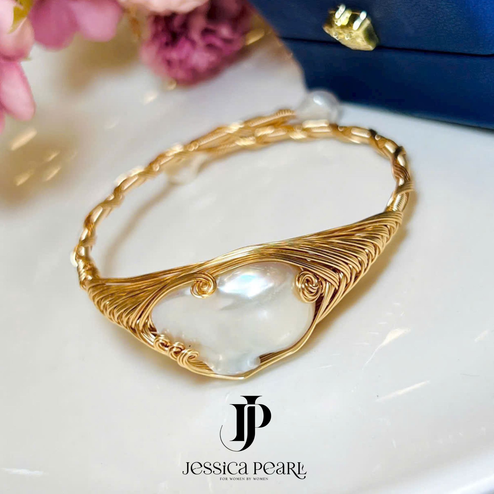  Vòng tay nữ Baroque Pearl 