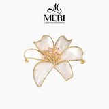  Cài áo Pearlescent Petal 