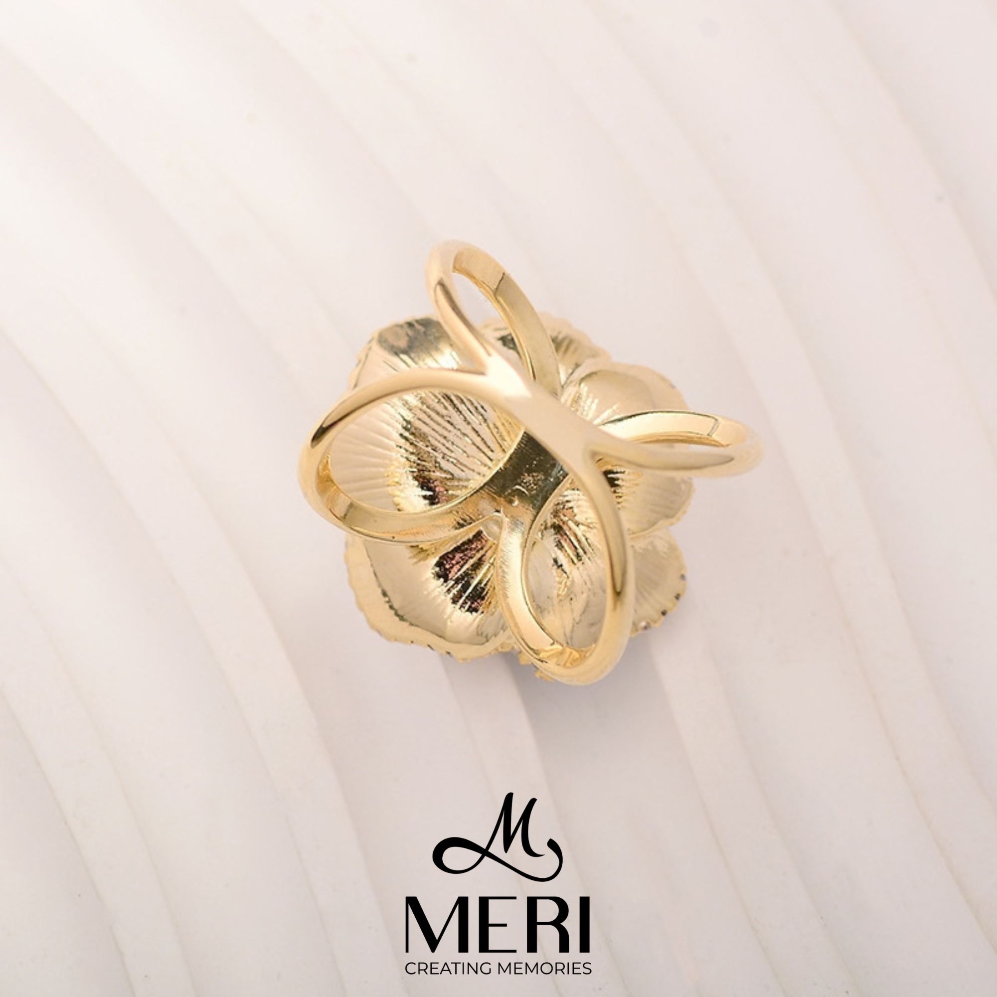  Cài khăn Rose Allure 