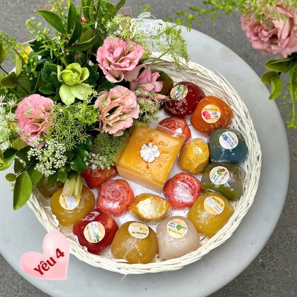 YÊU 4