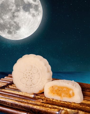 BÁNH DẺO HẠT SEN (LOTUS SEED STICKY RICE MOONCAKE) 